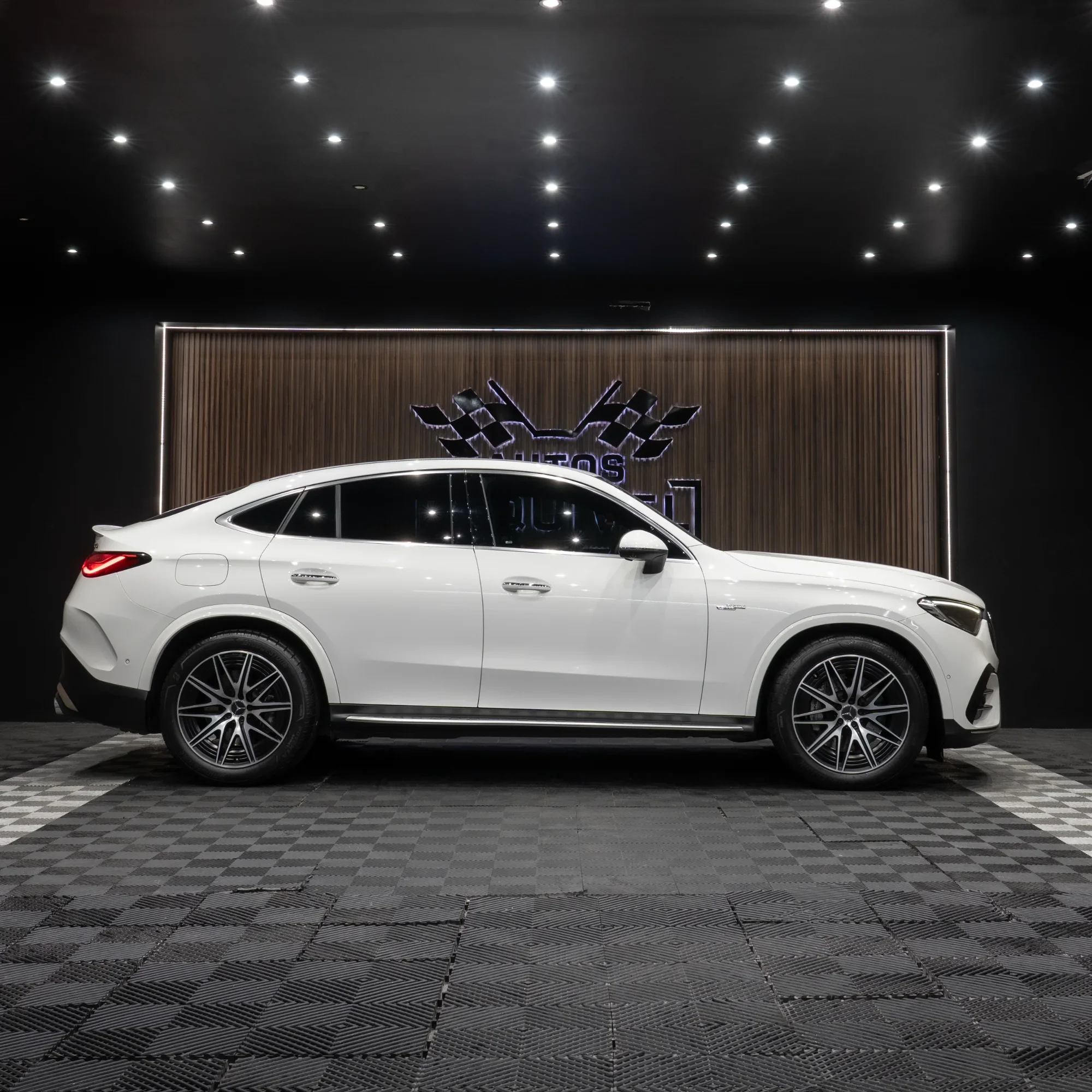 MERCEDES BENZ GLC 43 AMG COUPE 2024 - imagen 2