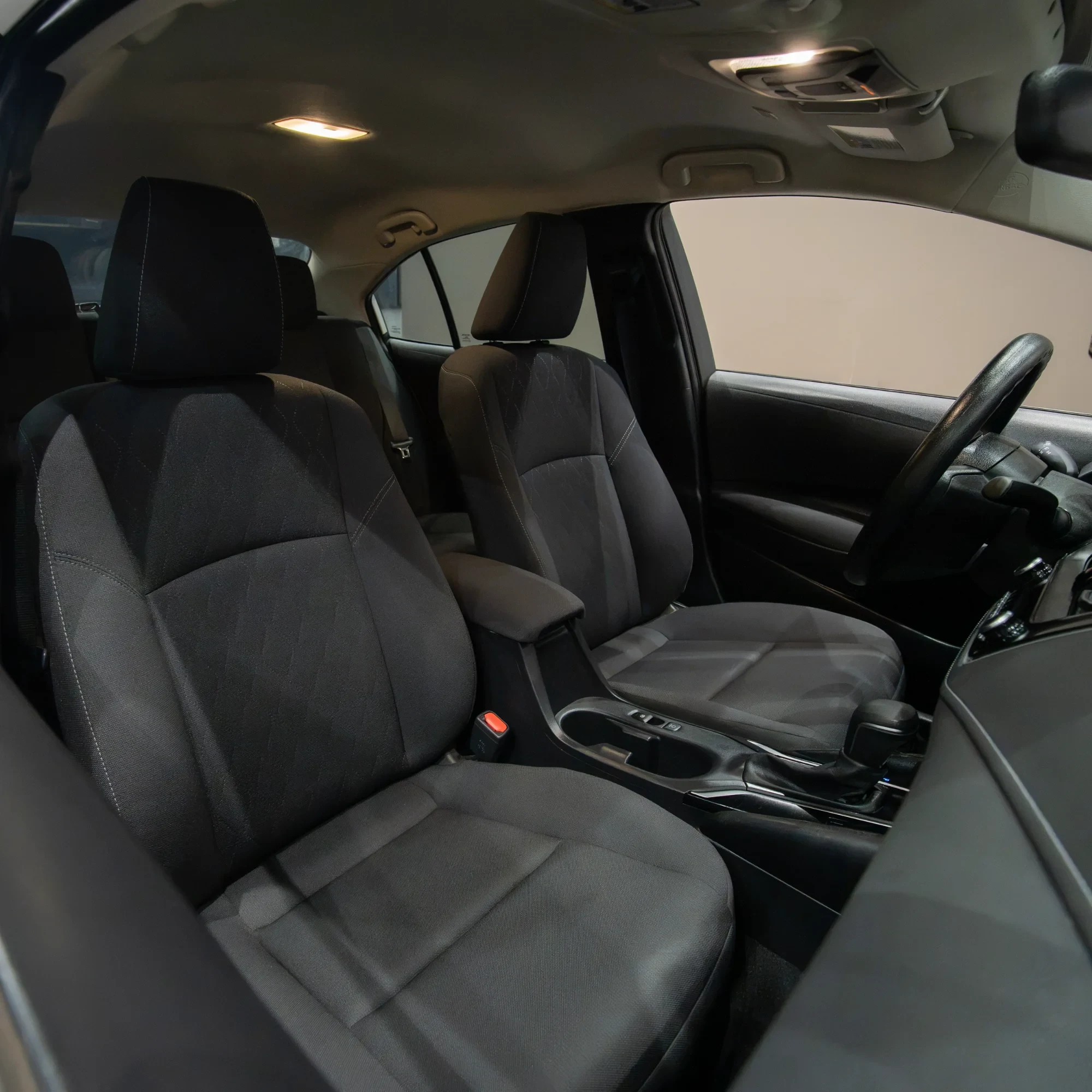 TOYOTA COROLLA 2024 - imagen 8