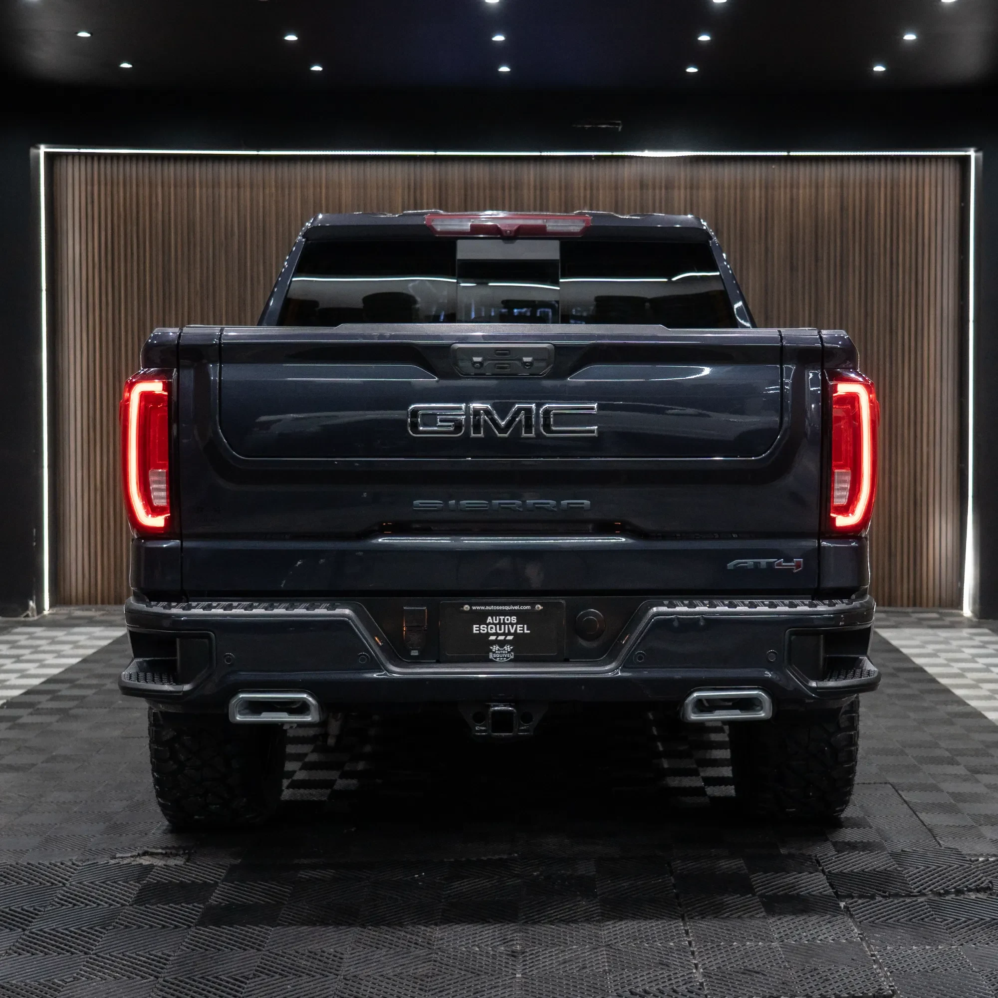 GMC SIERRA AT4 2023 - imagen 5