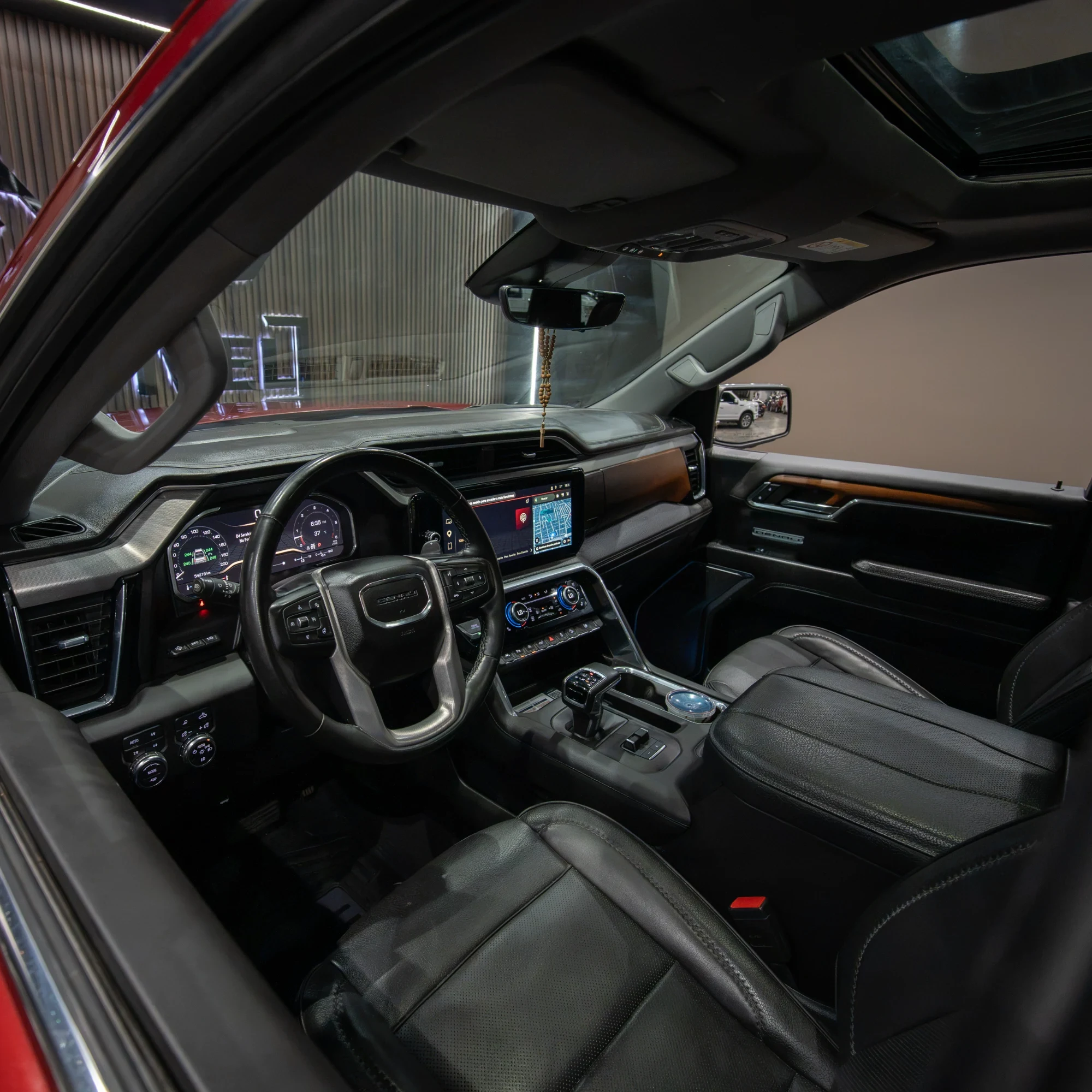 GMC SIERRA DENALI 2023 - imagen 9