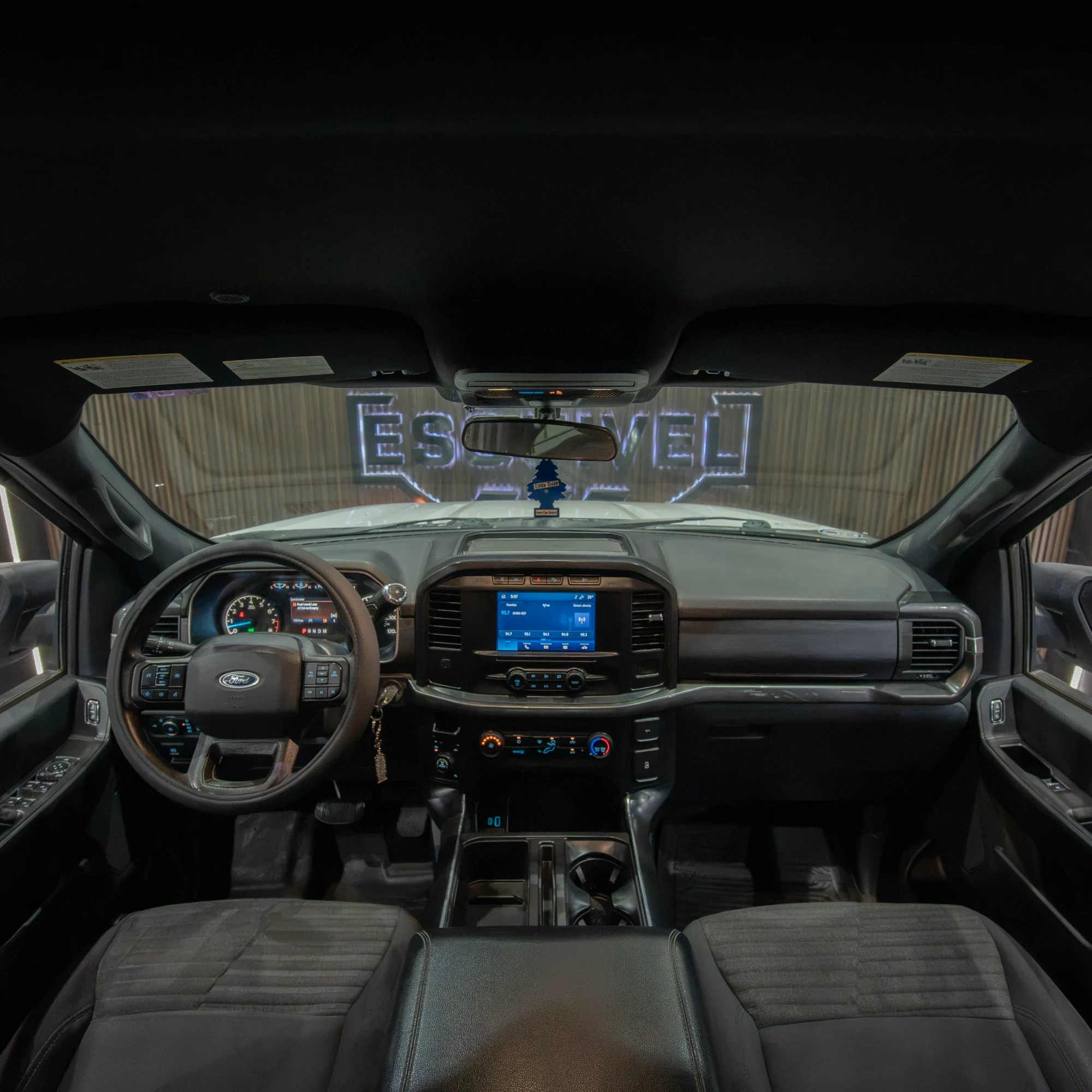 FORD LOBO 4X4 2021 - imagen 7