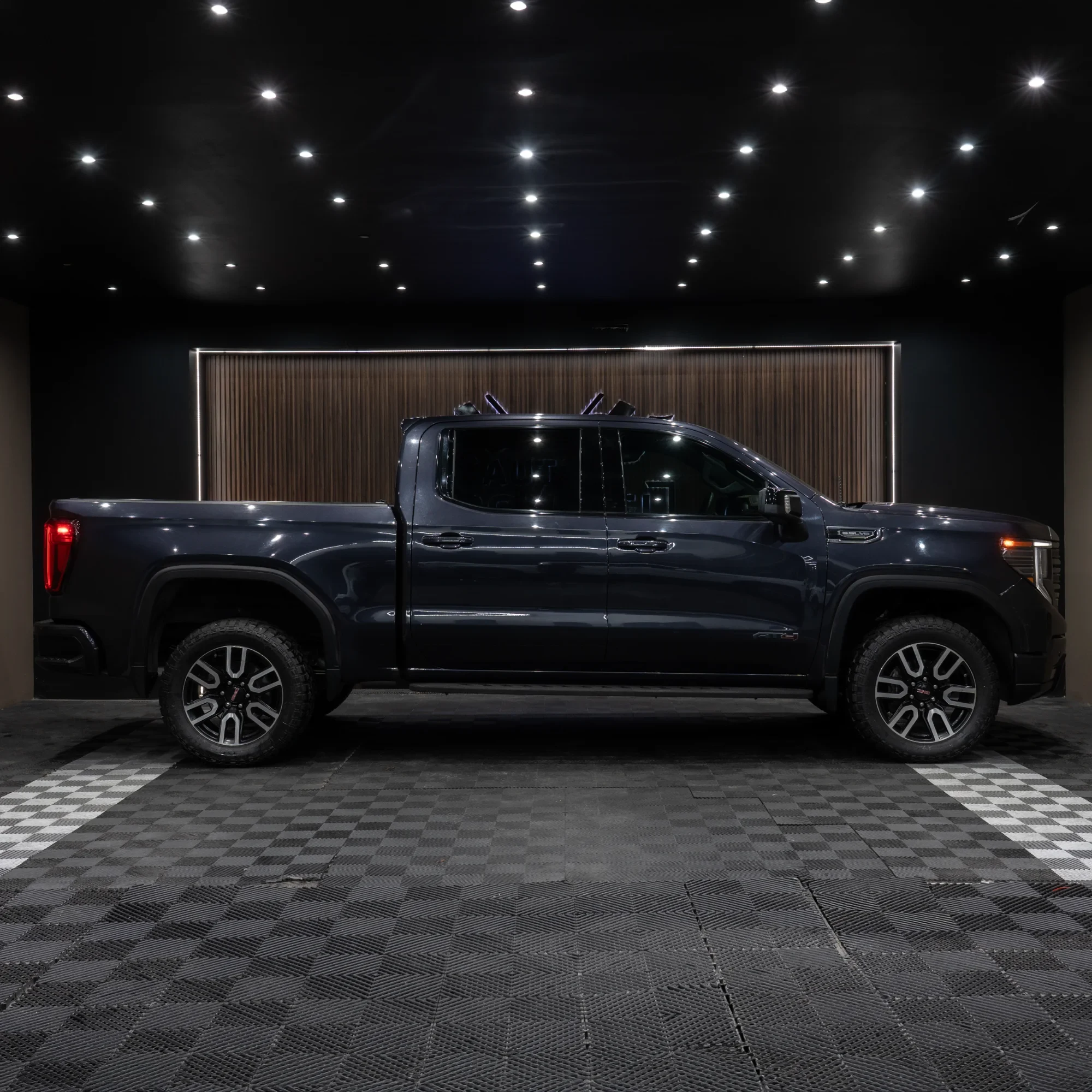 GMC SIERRA AT4 2023 - imagen 3