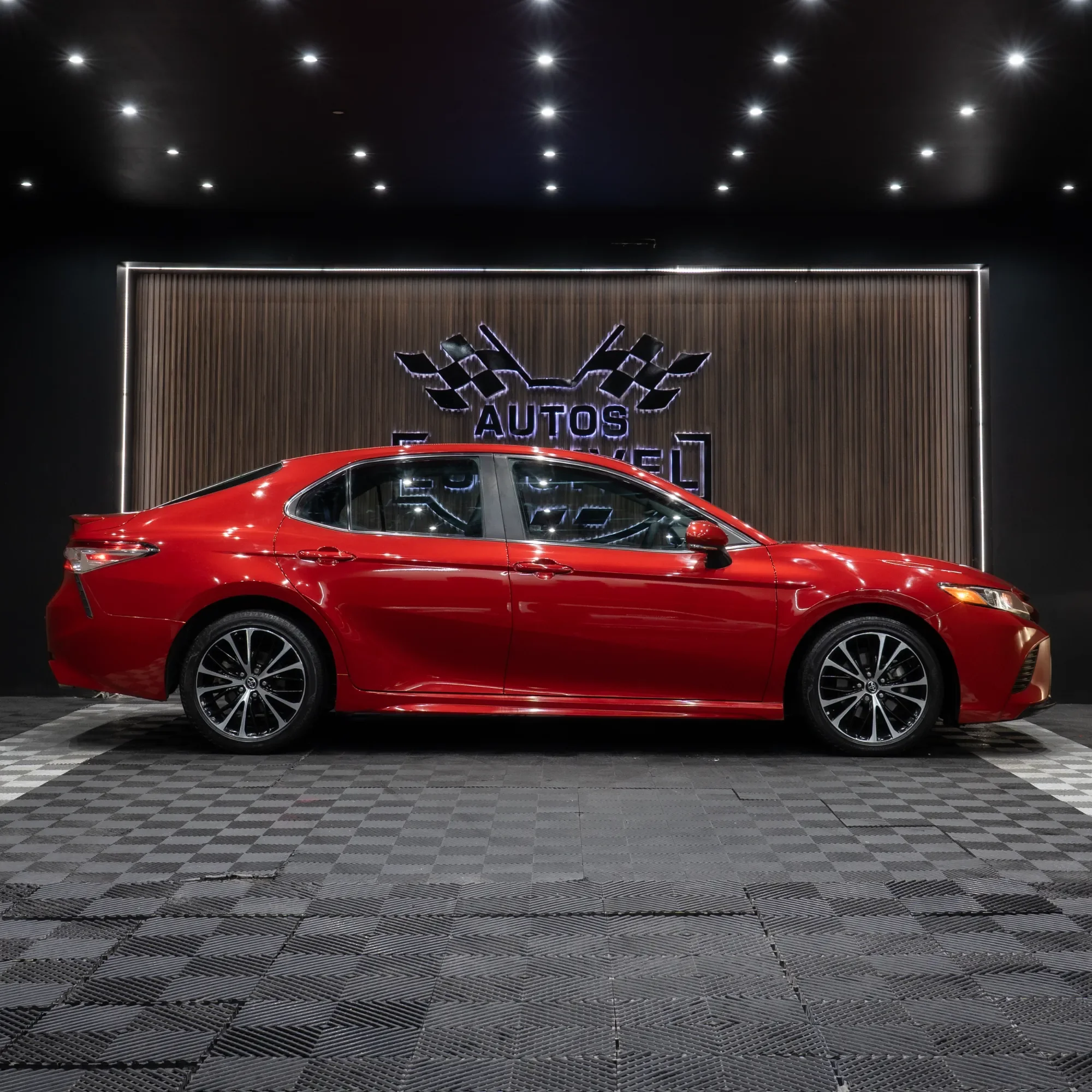 TOYOTA CAMRY XSE 2020 - imagen 2