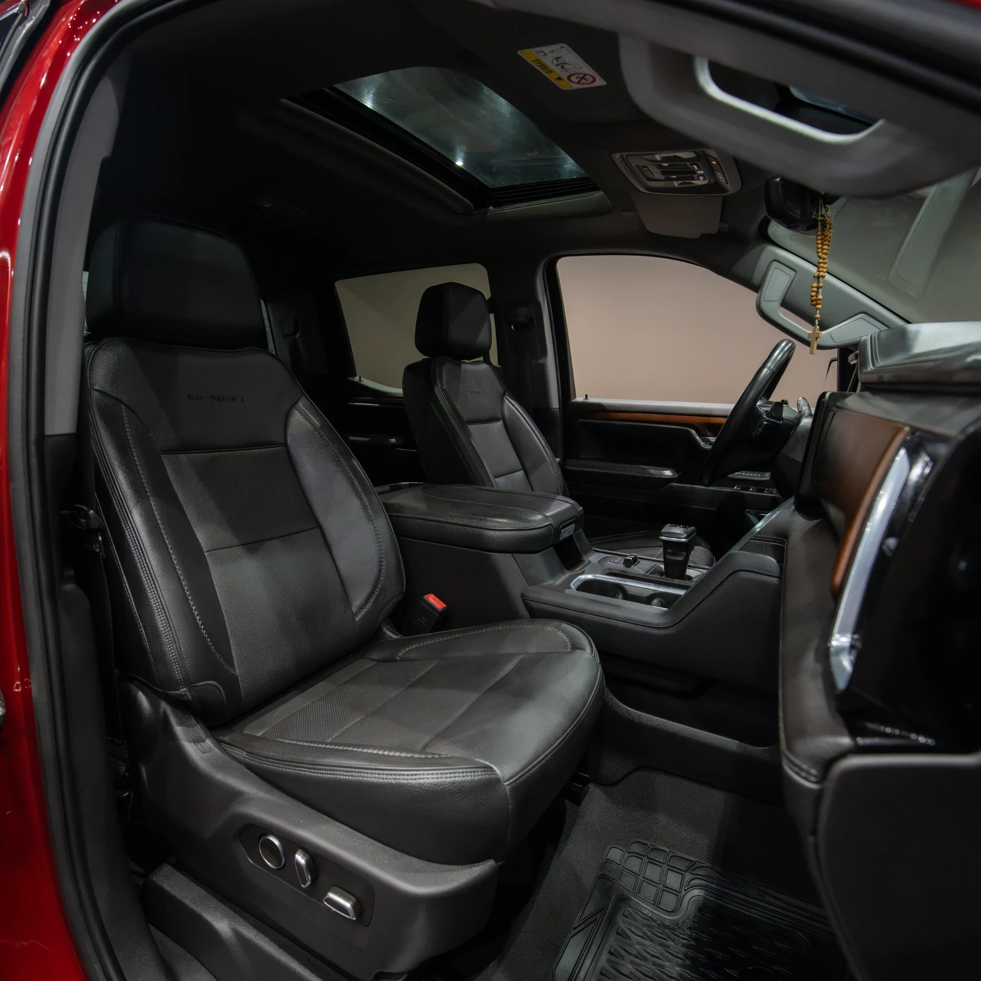 GMC SIERRA DENALI 2023 - imagen 7