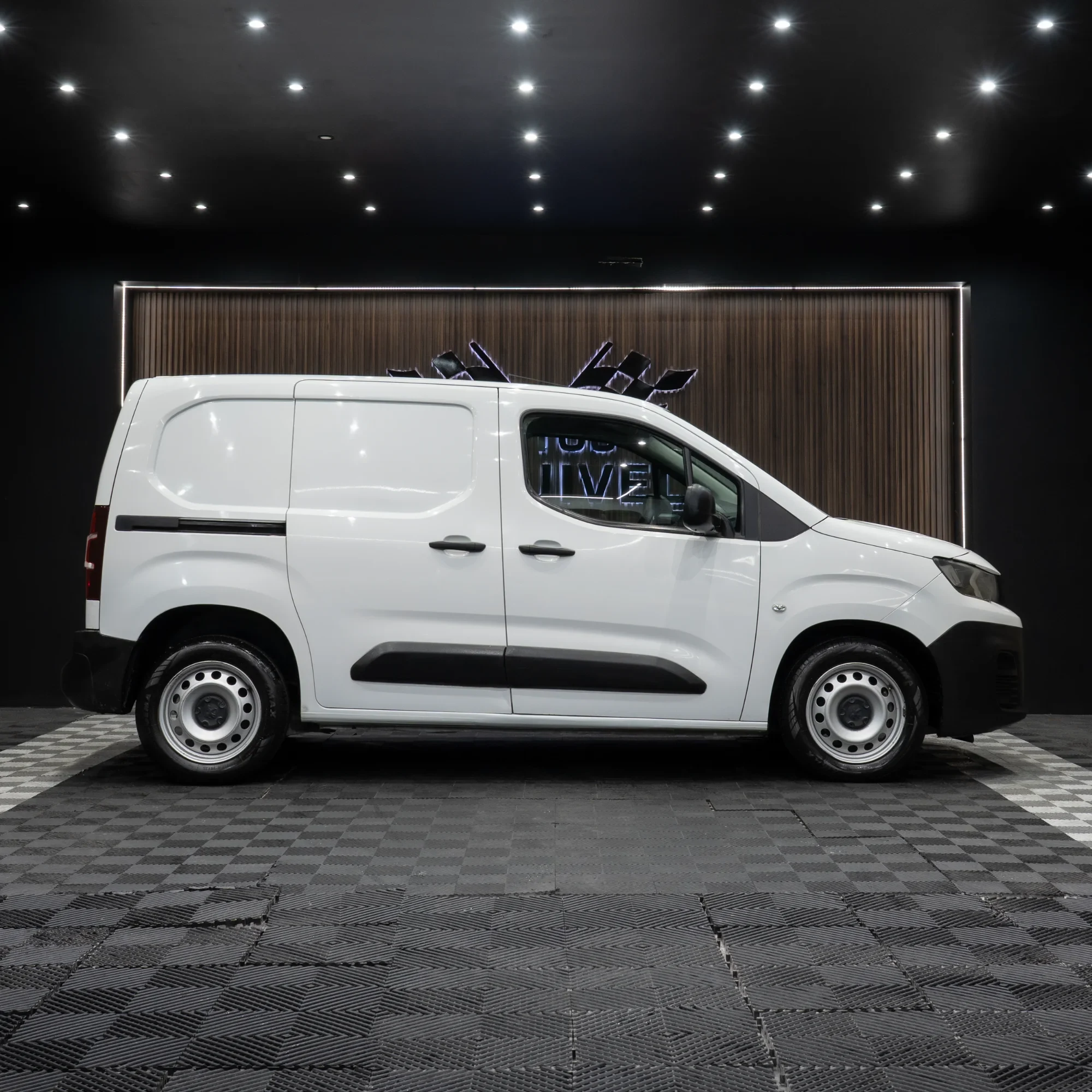 PEUGEOT PARTNER 2020 - imagen 2