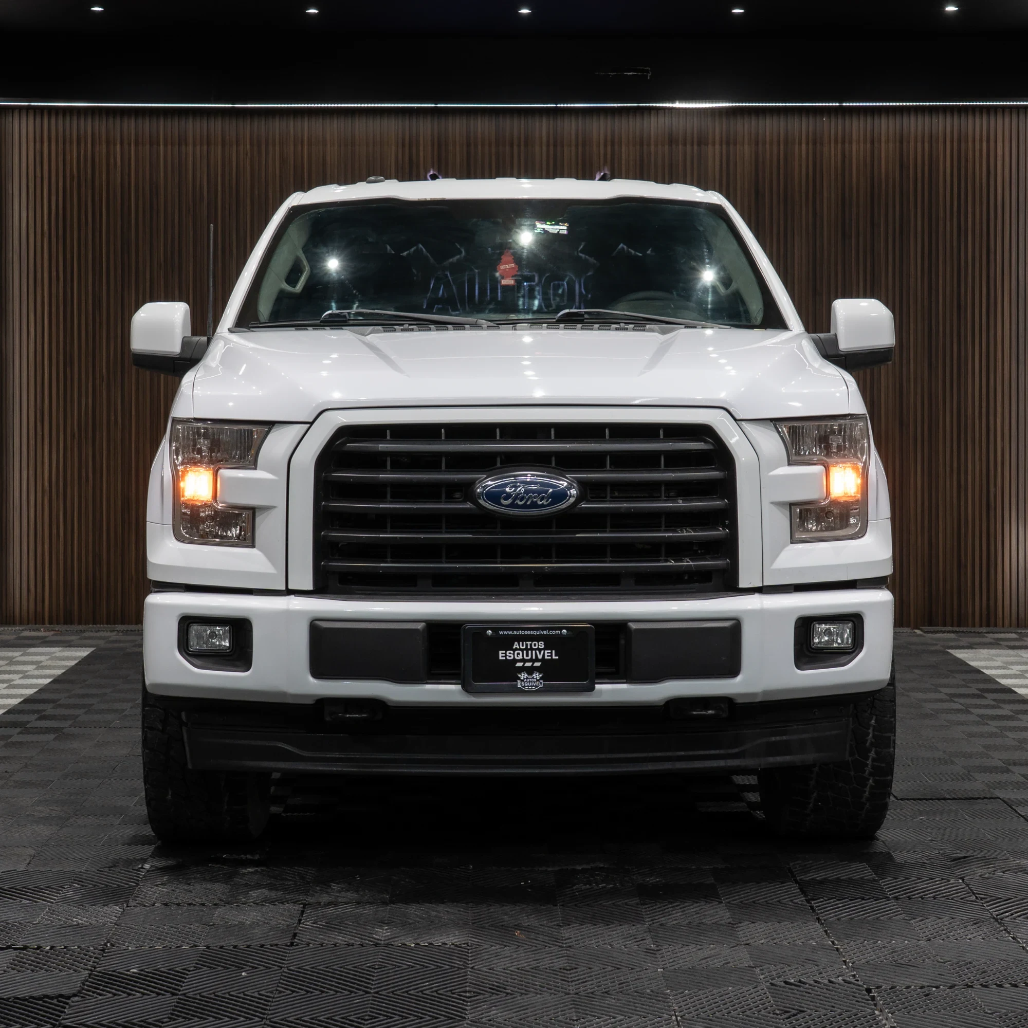 FORD LOBO STX 2017 - imagen 4