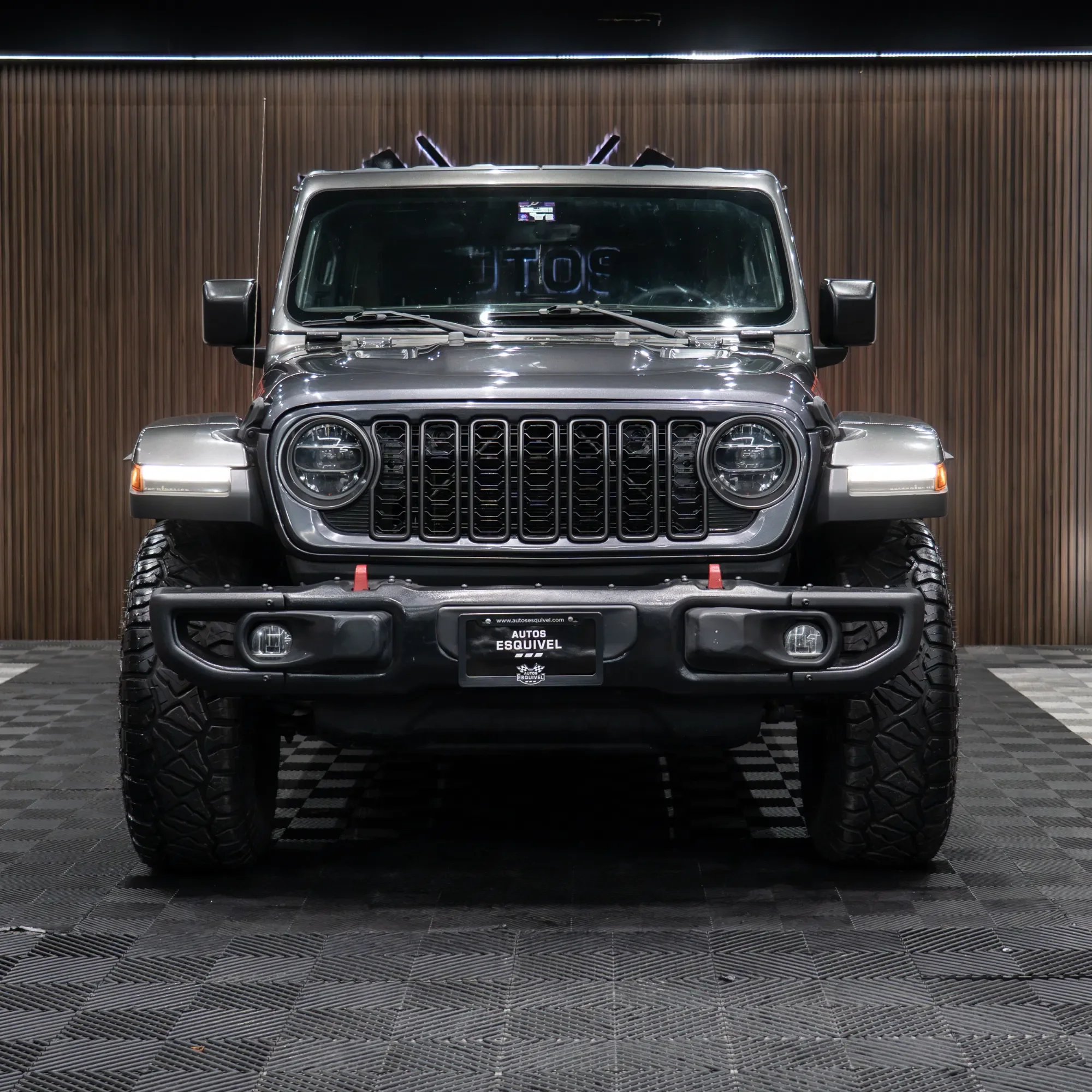 JEEP RUBICON DELUXE 2018 - imagen 4
