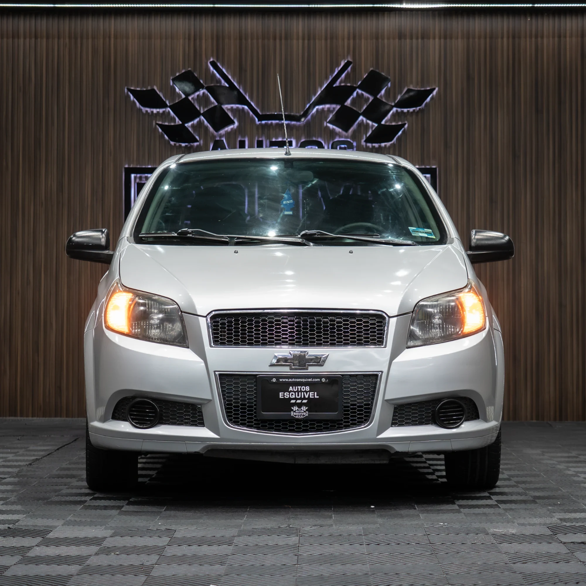 CHEVROLET AVEO 2016 - imagen 4