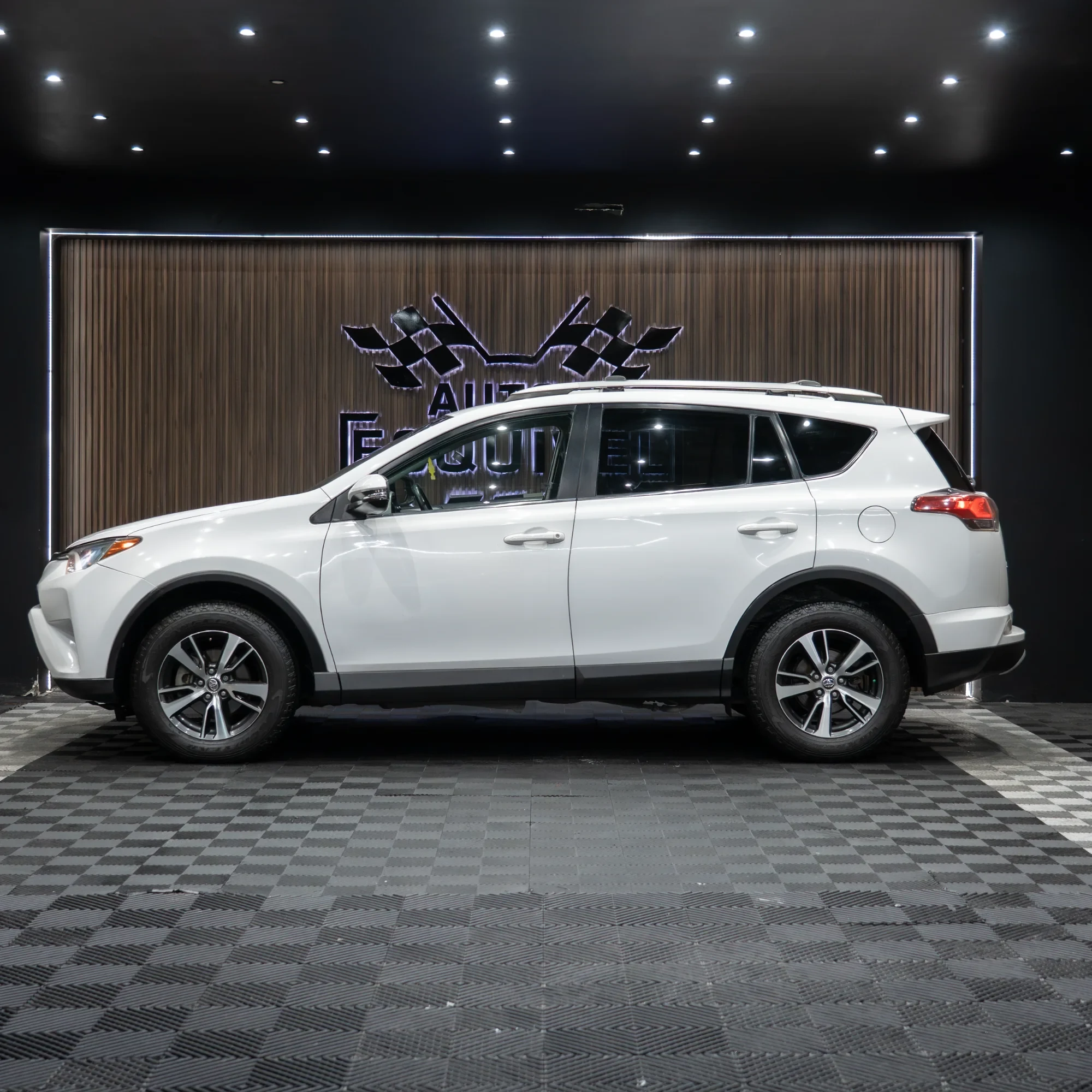 TOYOTA RAV4 XLE 2016 - imagen 3