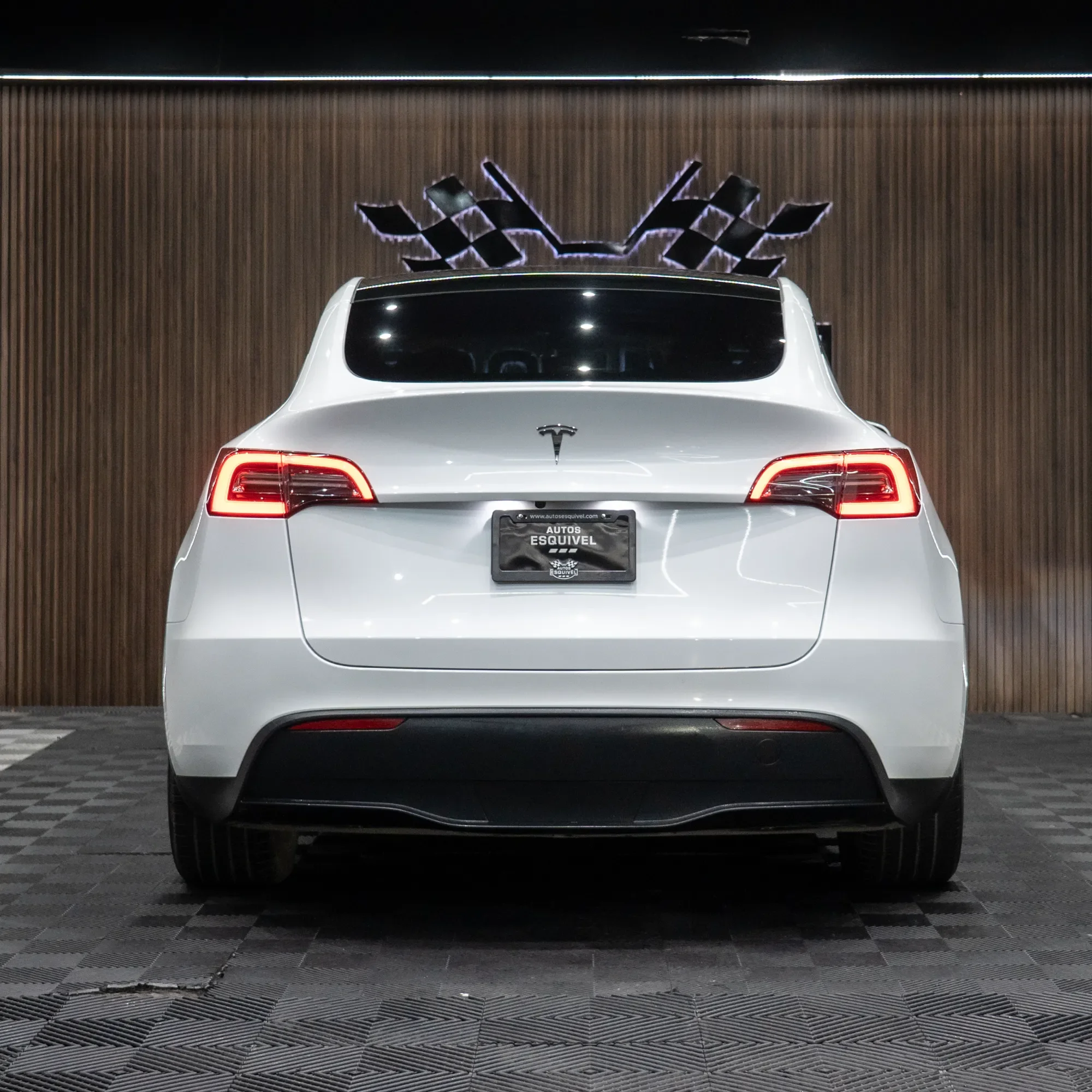 TESLA MODEL Y 2023 - imagen 5