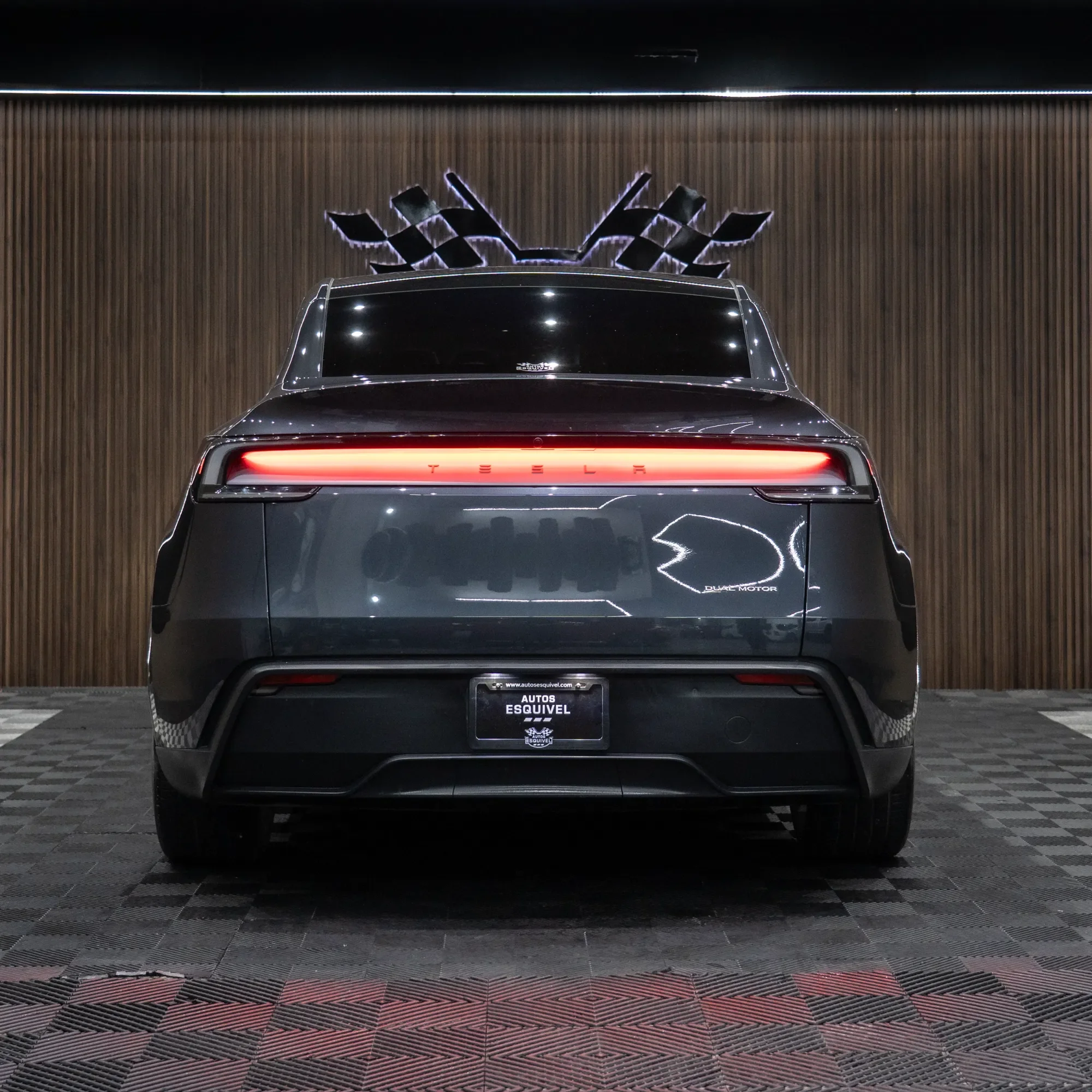 TESLA MODEL Y PREMIUM DUAL MOTOR 2025 - imagen 5