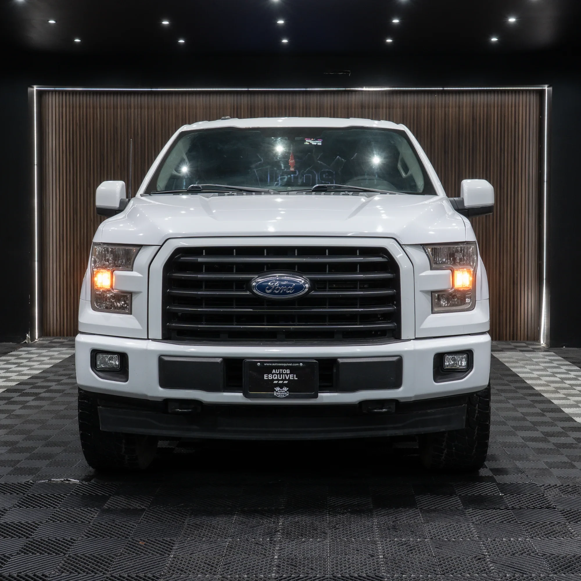 FORD LOBO STX 2017 - imagen 4