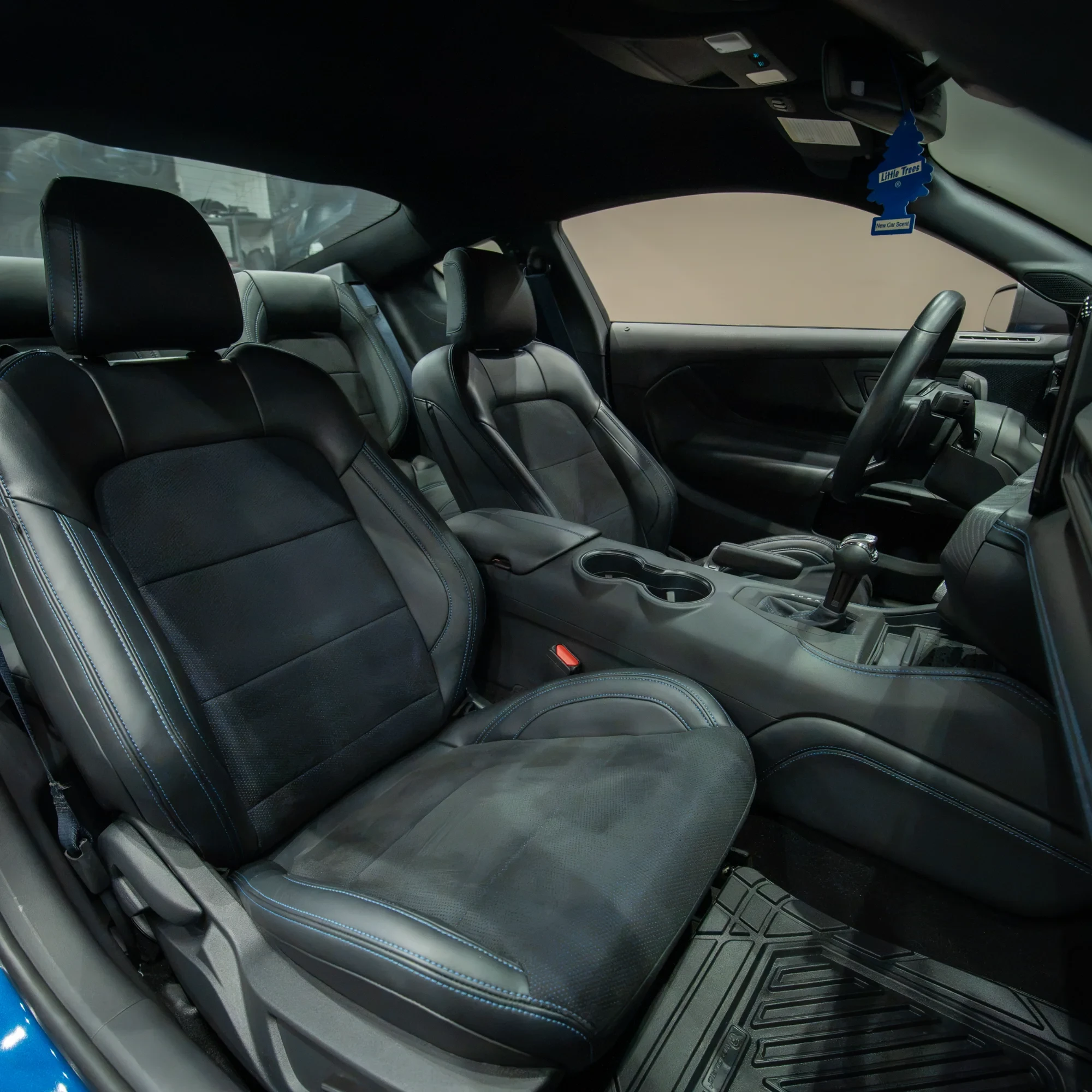 FORD MSUTANG DARK HORSE 2024 - imagen 9