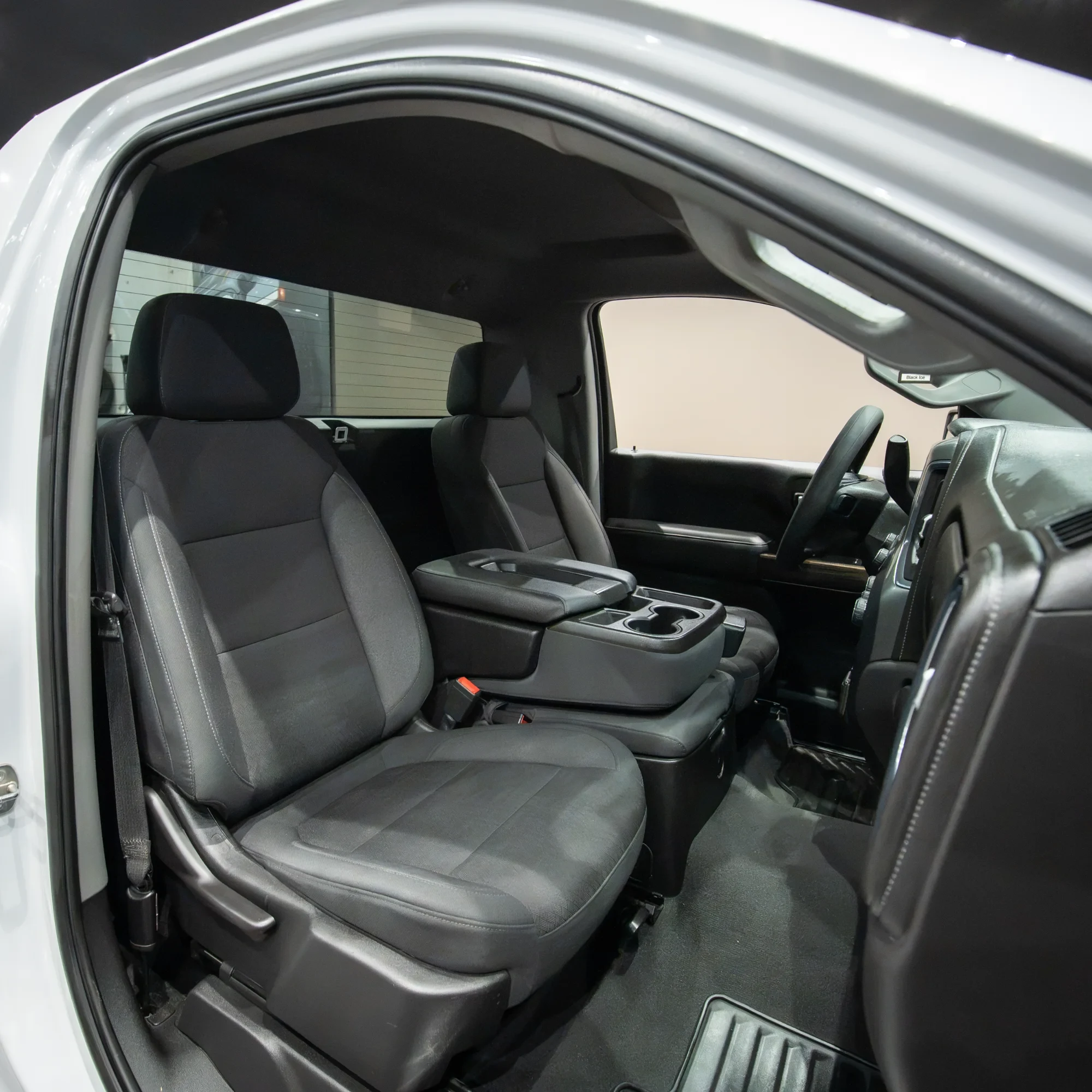 CHEVROLET CHEYENNE 4X4 2021 - imagen 8