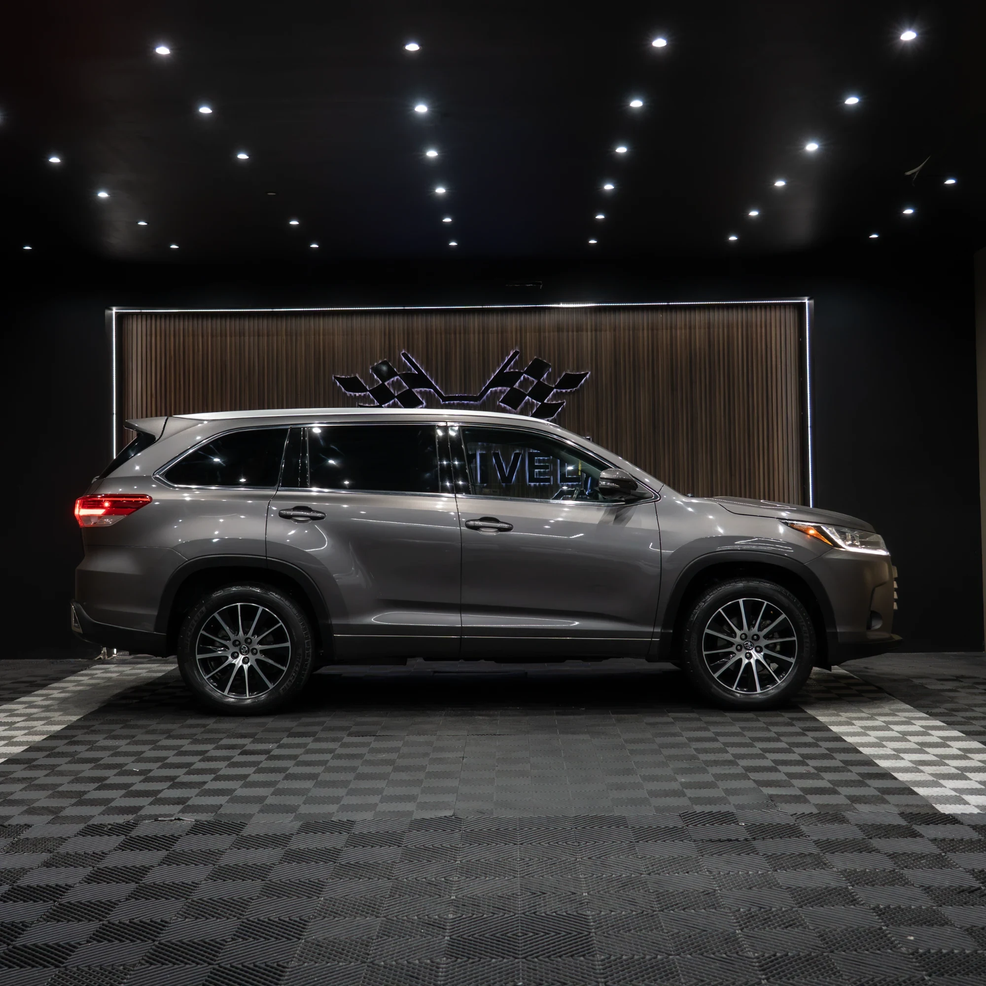 TOYOTA HIGHLANDER LIMITED 2017 - imagen 2