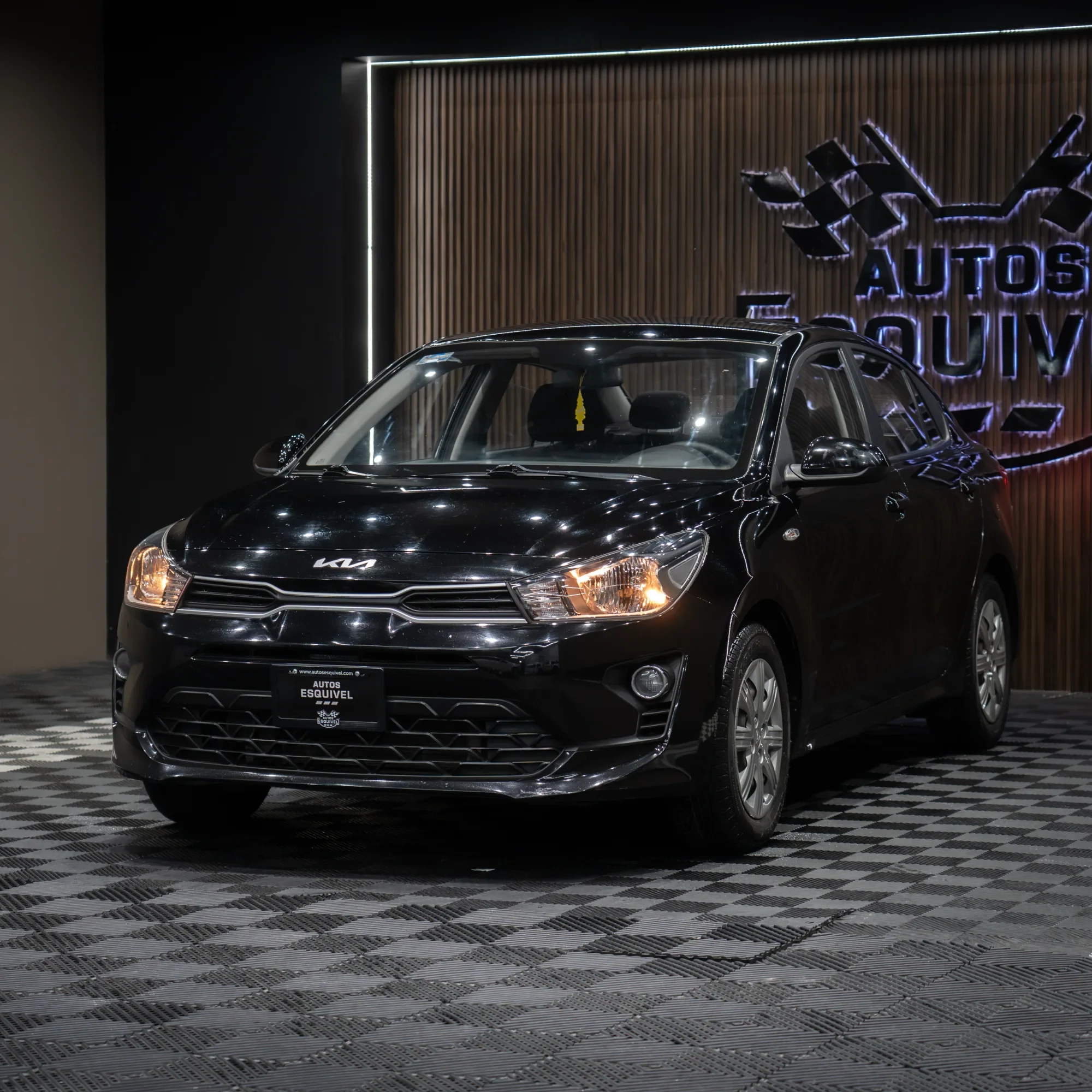 KIA RIO 2023 - imagen 6