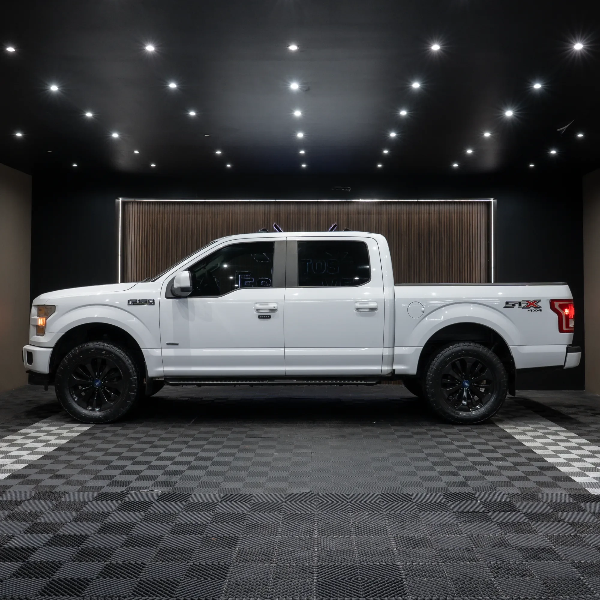FORD LOBO STX 2017 - imagen 3