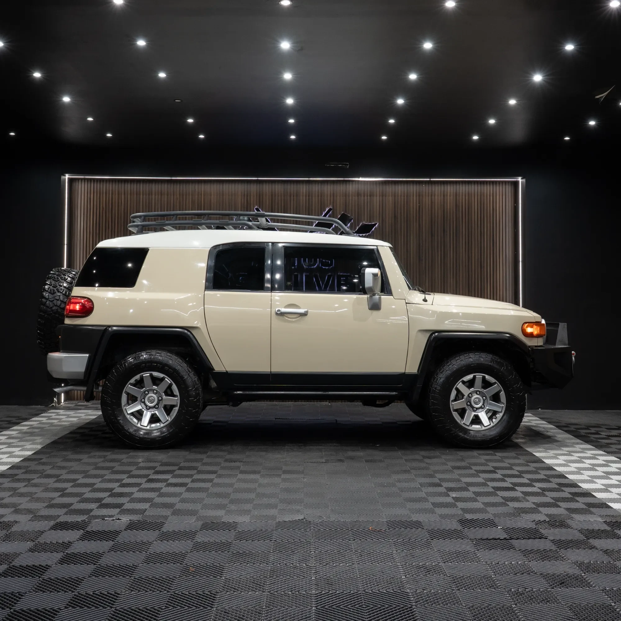 TOYOTA FJ 2009 - imagen 2