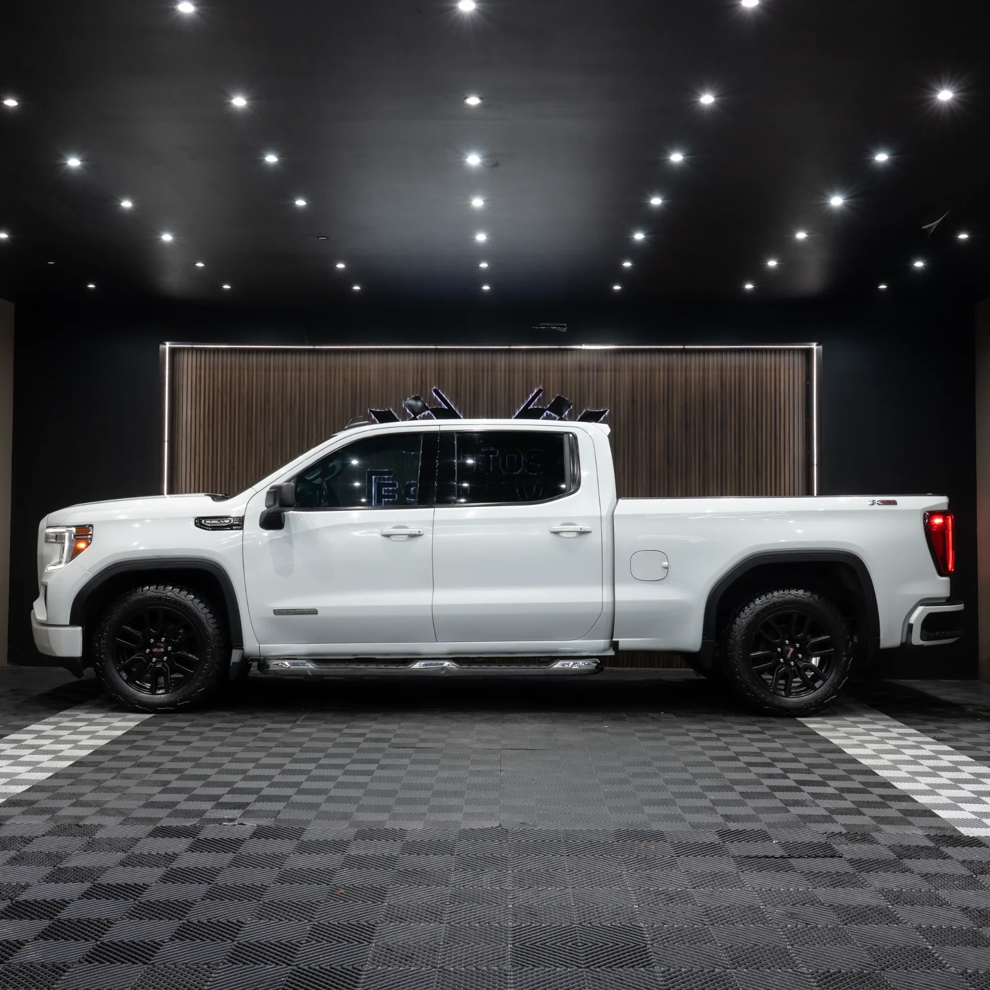 GMC SIERRA ELEVATION 2020 - imagen 3