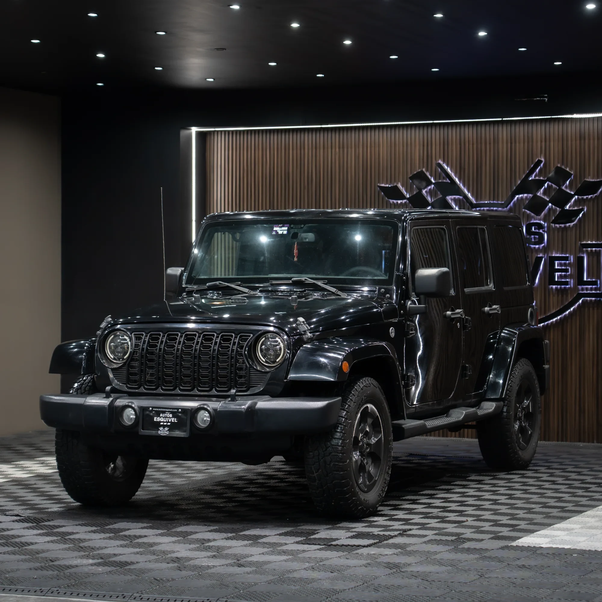 JEEP SAHARA 2017 - imagen 6