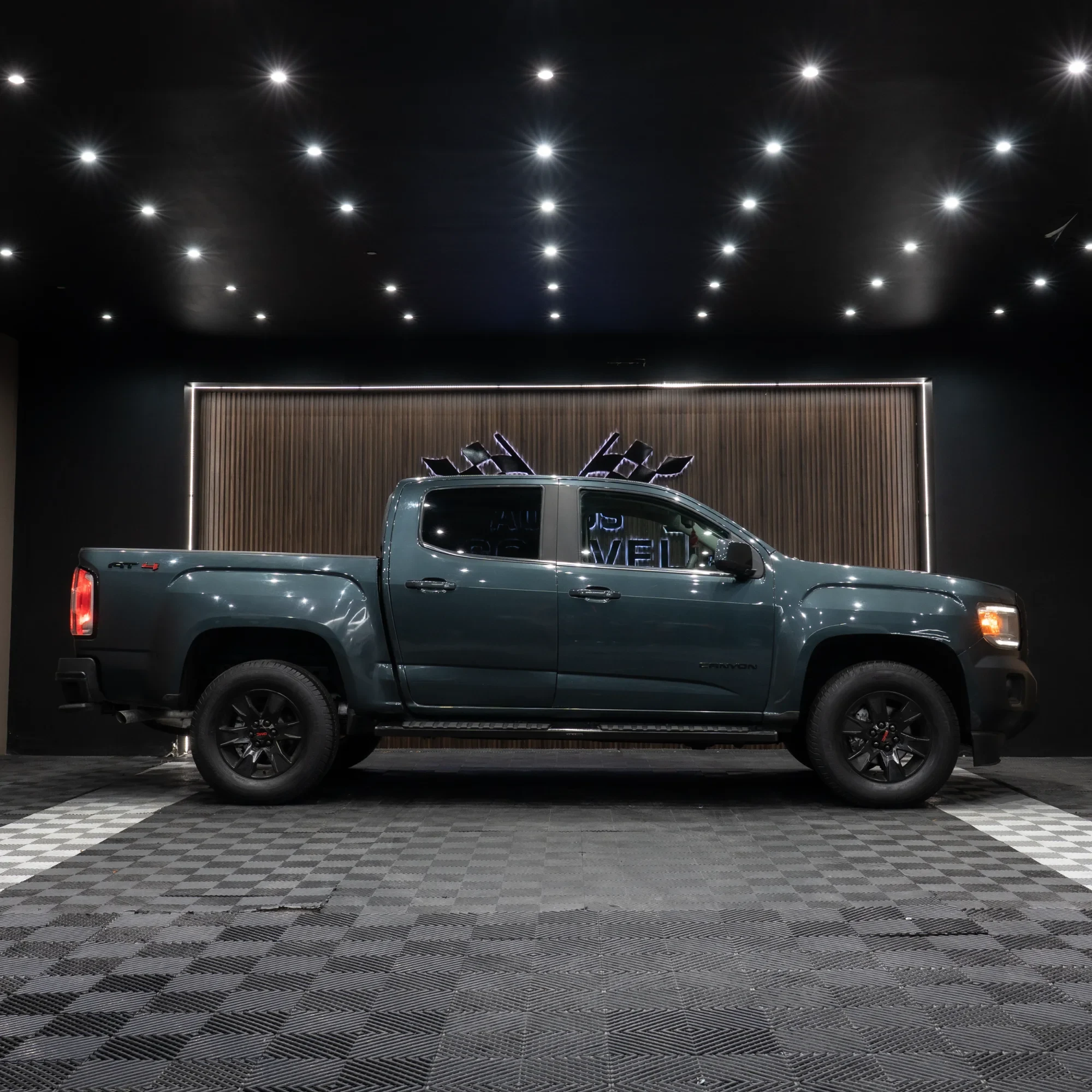 GMC CANYON AT4 2017 - imagen 2