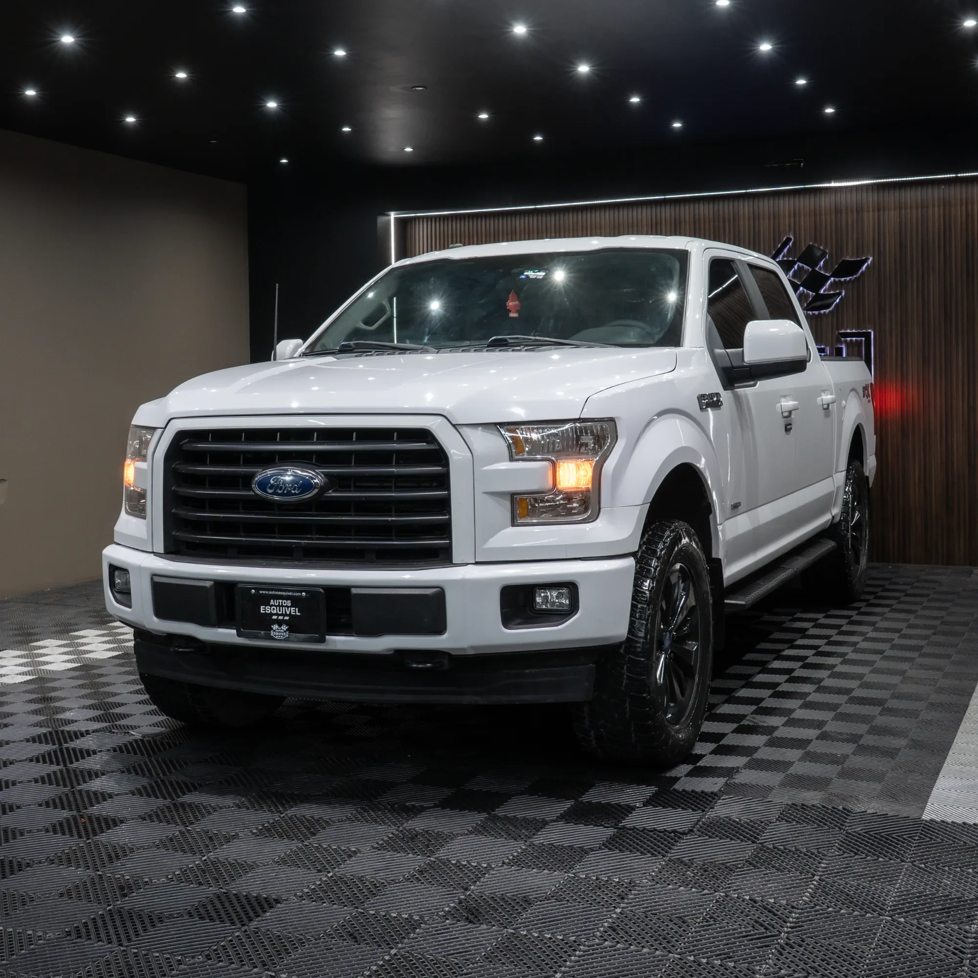 FORD LOBO STX 2017 - imagen 6