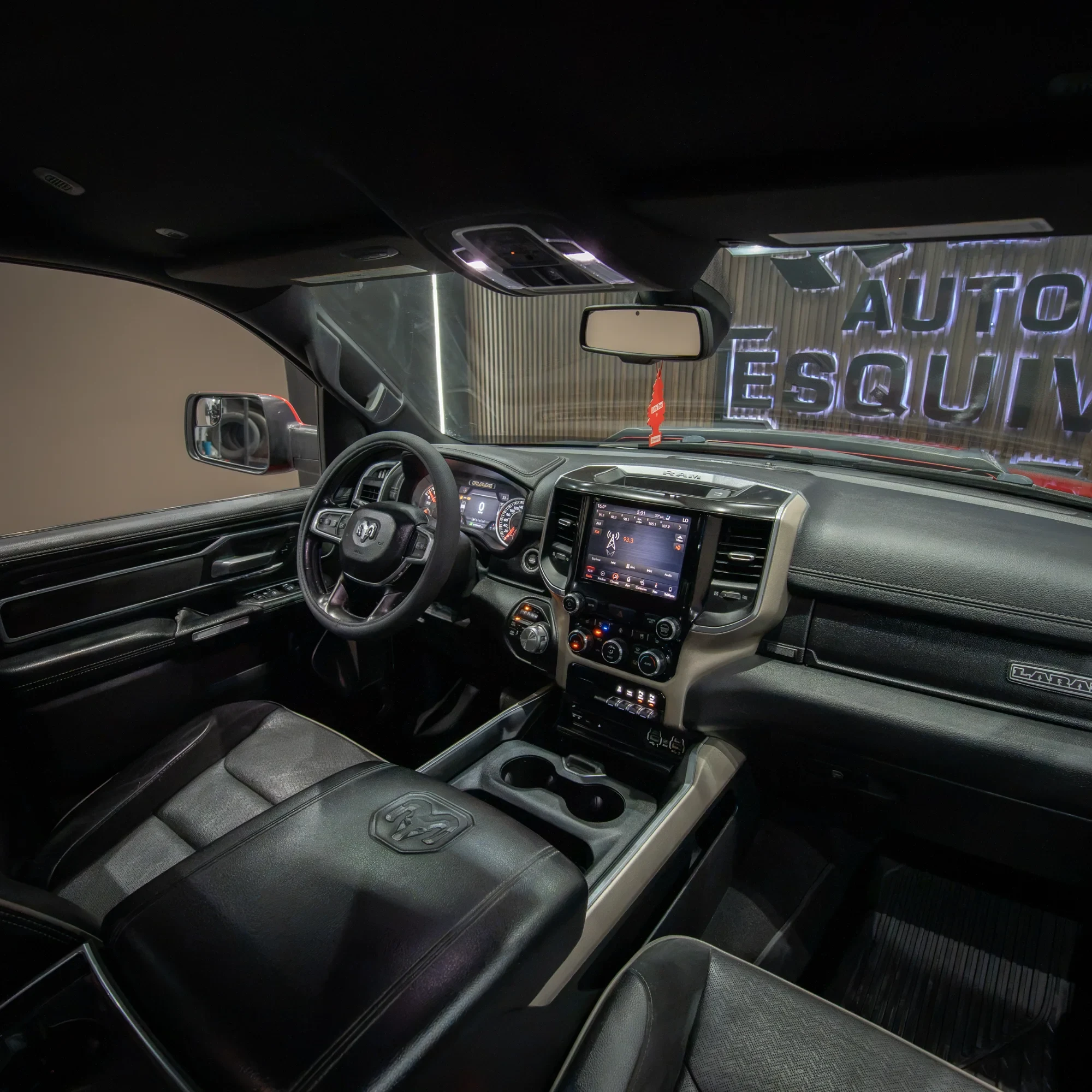 DODGE RAM LARAMIE SPORT 2019 - imagen 9