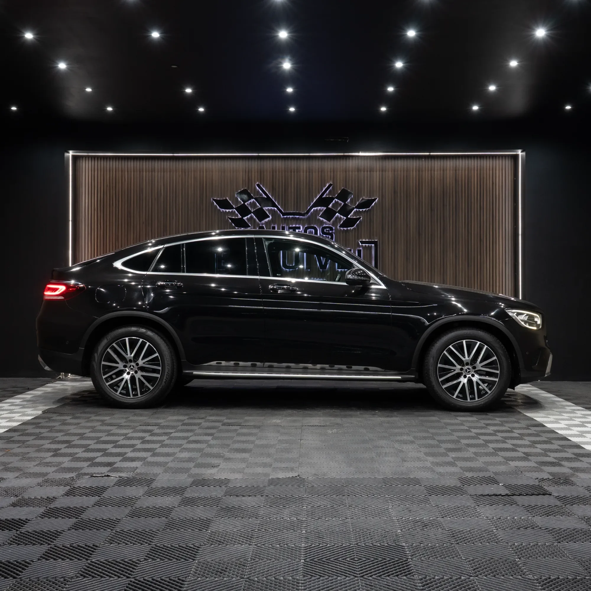 MERCEDES BENZ GLC 300 2021 - imagen 3