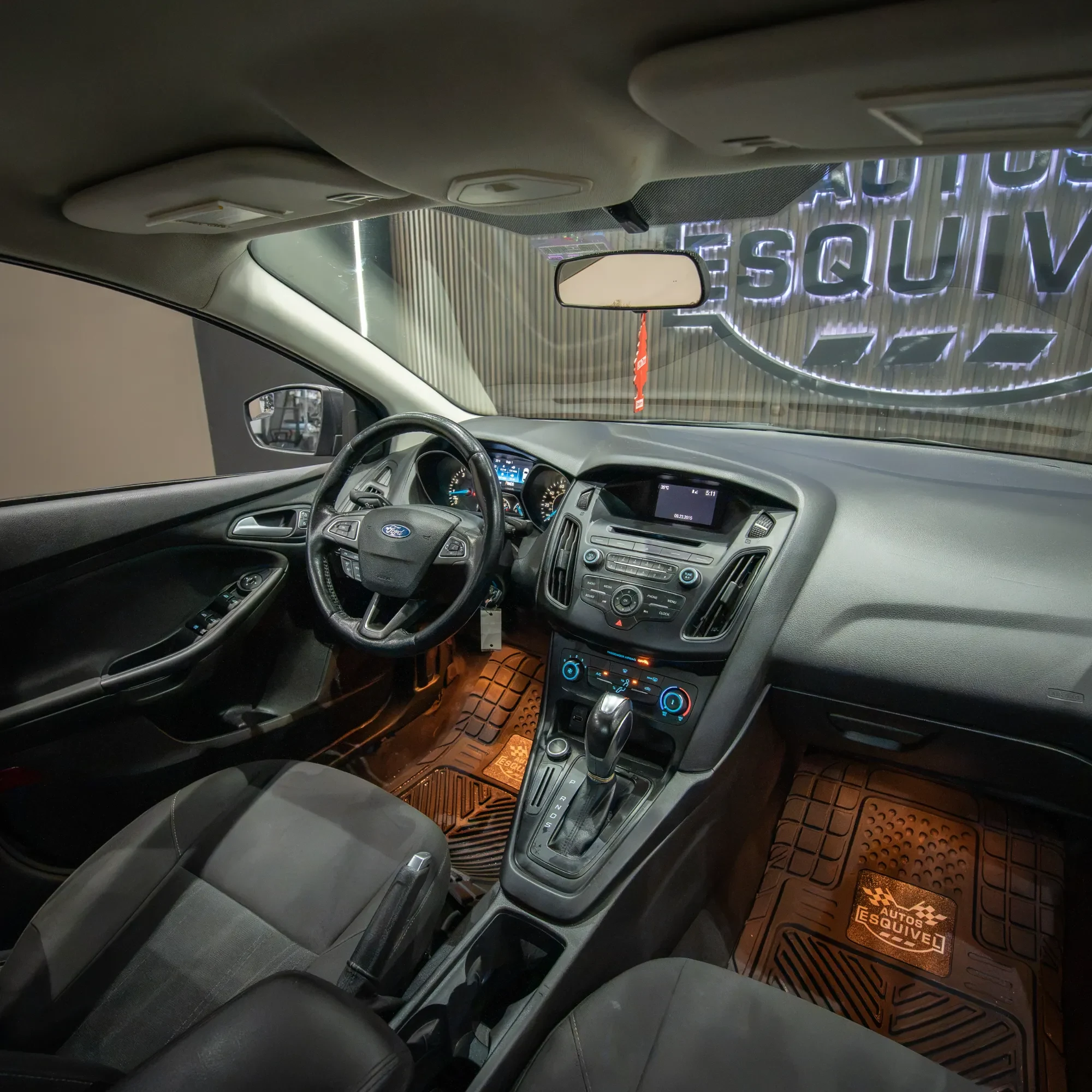 FORD FOCUS 2016 - imagen 9