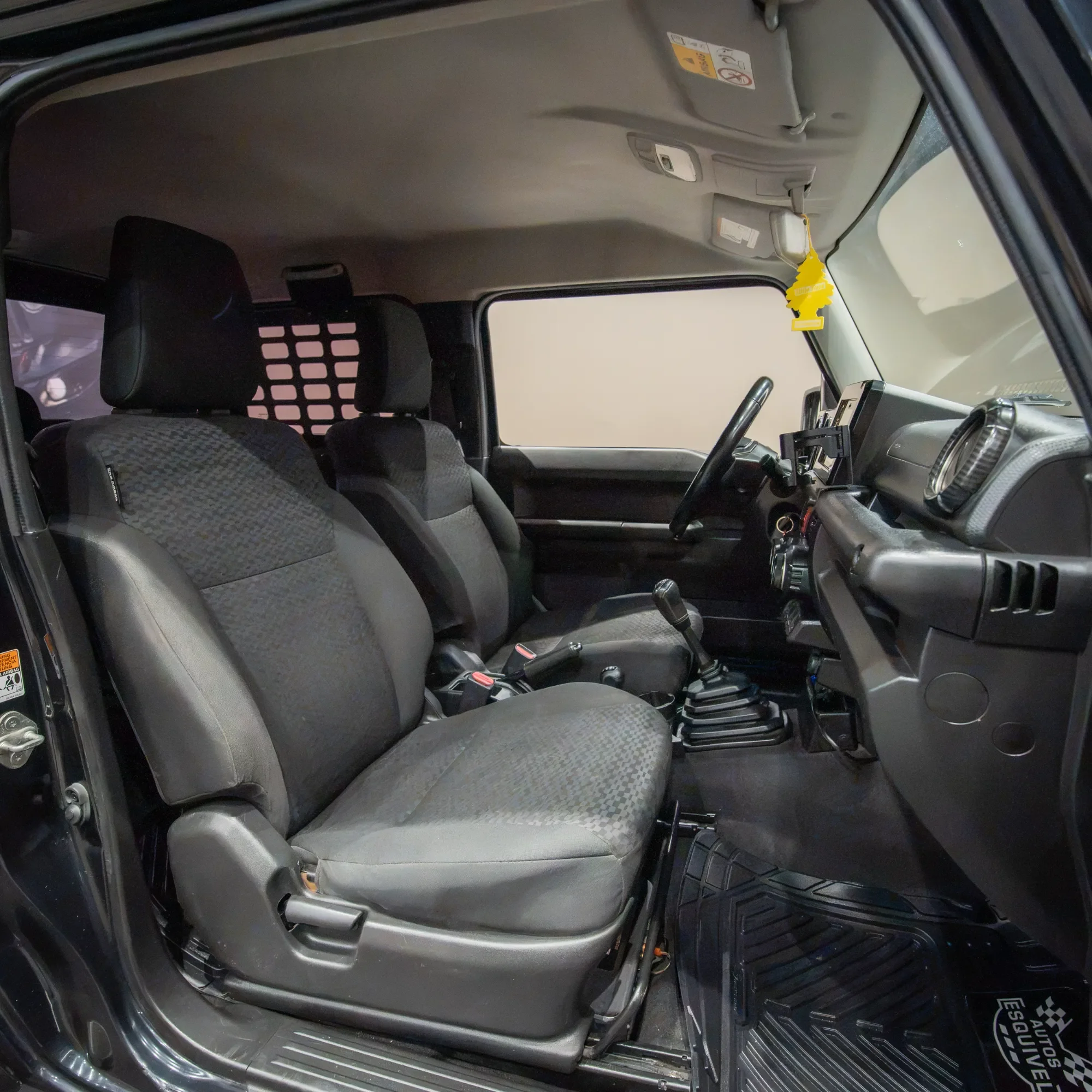 SUZUKI JIMNY 2021 - imagen 8
