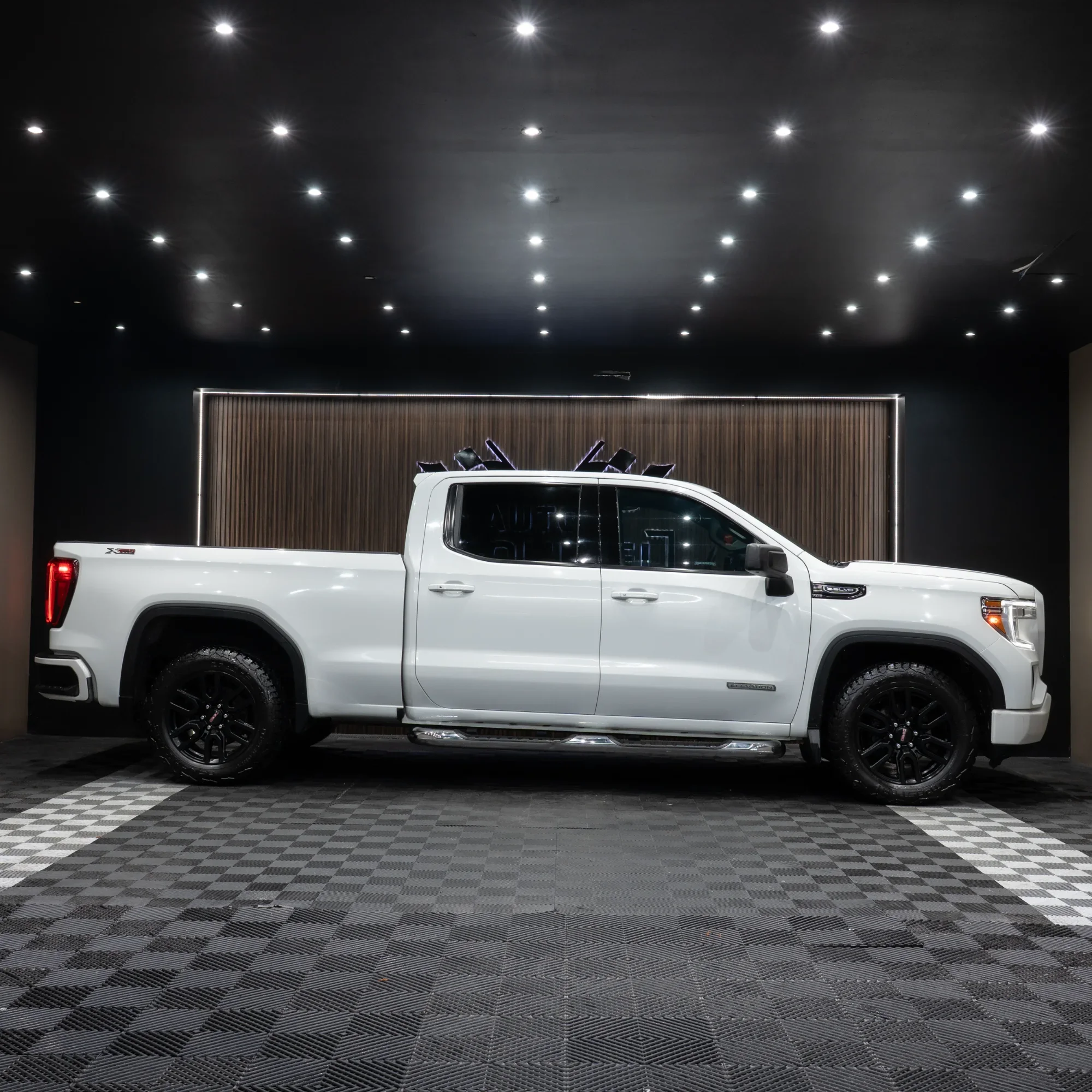GMC SIERRA ELEVATION 2020 - imagen 2