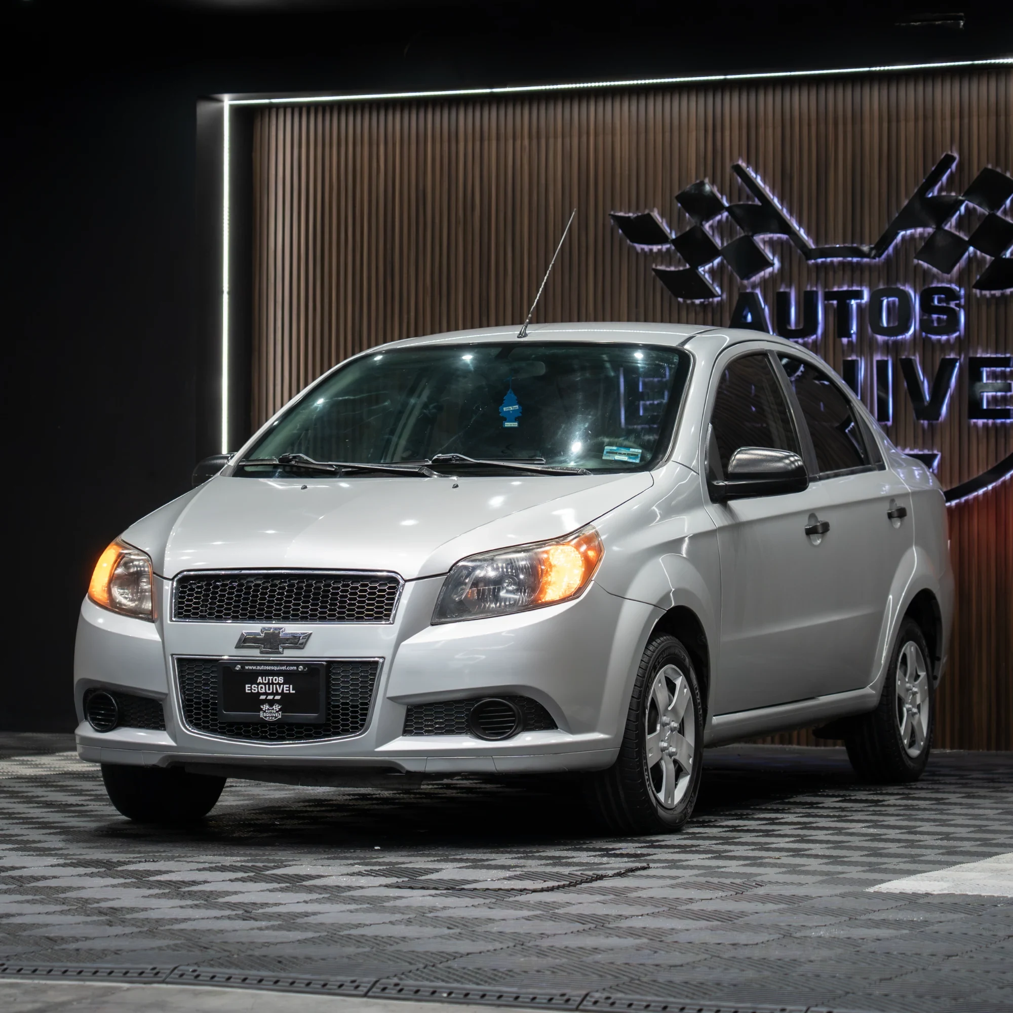 CHEVROLET AVEO 2016 - imagen 6