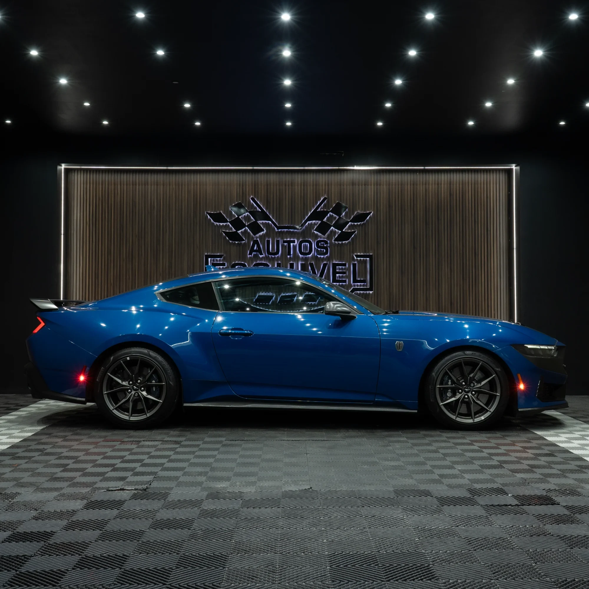 FORD MSUTANG DARK HORSE 2024 - imagen 3