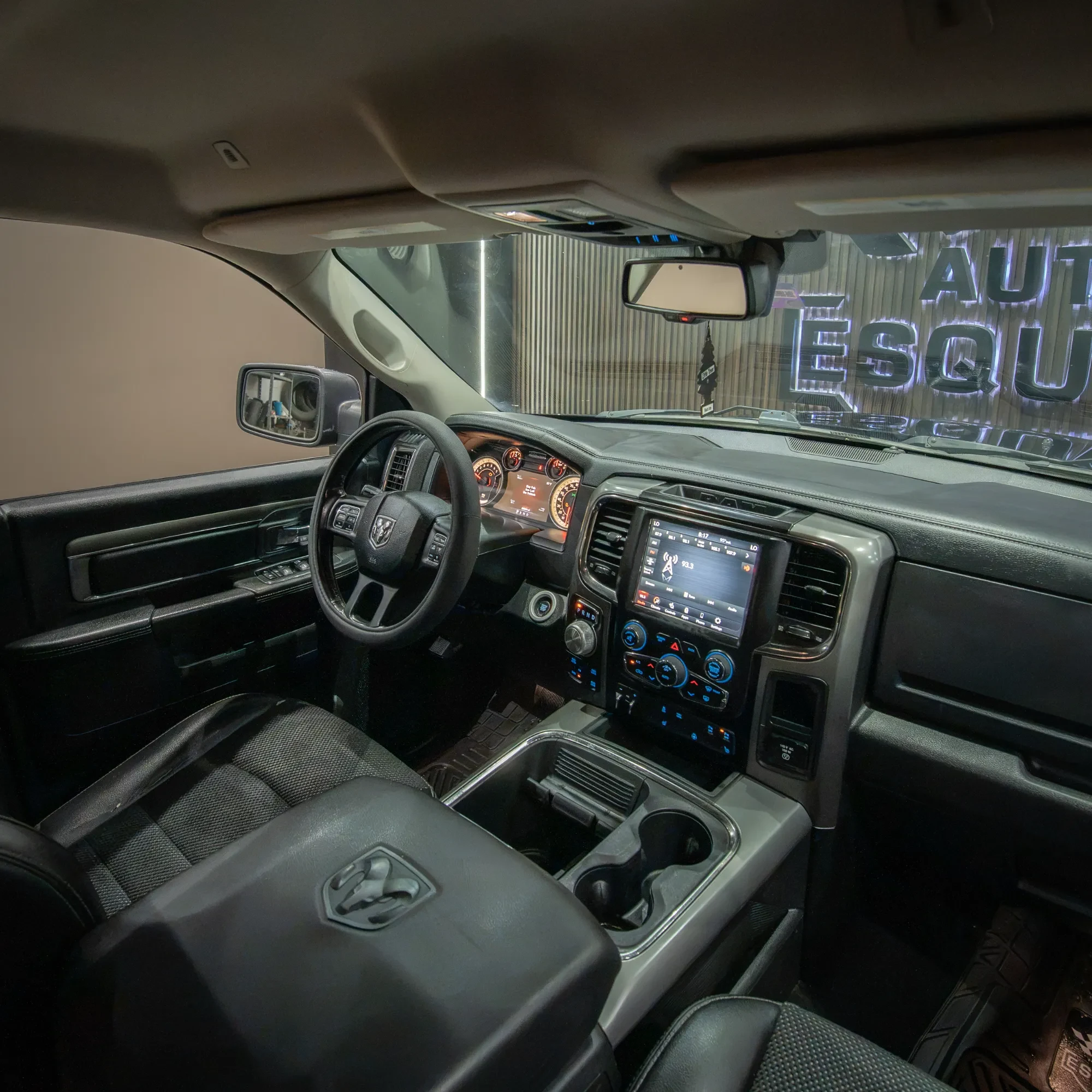DODGE RAM R/T 2018 - imagen 9