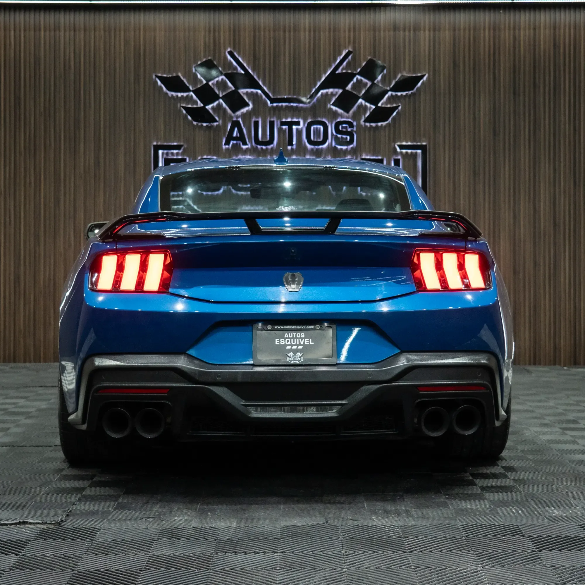 FORD MSUTANG DARK HORSE 2024 - imagen 5