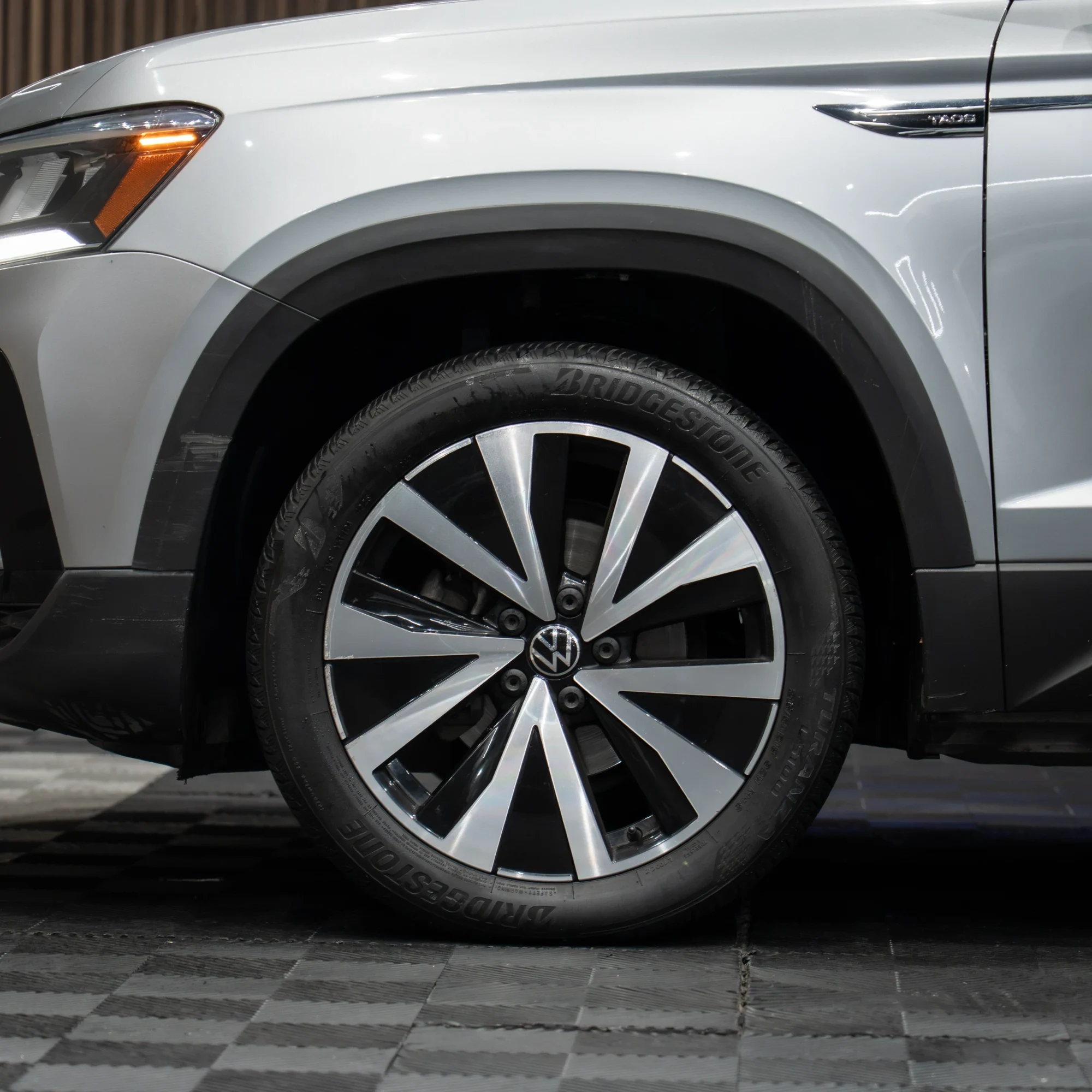 VOLKSWAGEN TAOS COMFORTLINE 2023 - imagen 10