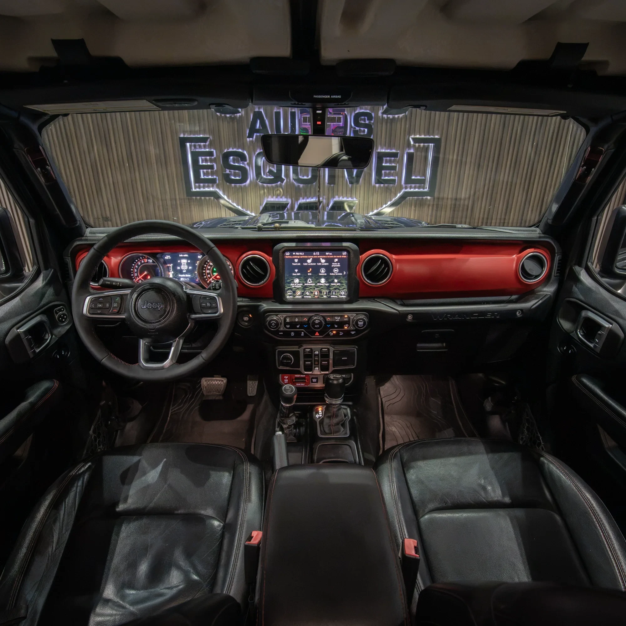 JEEP RUBICON DELUXE 2018 - imagen 7