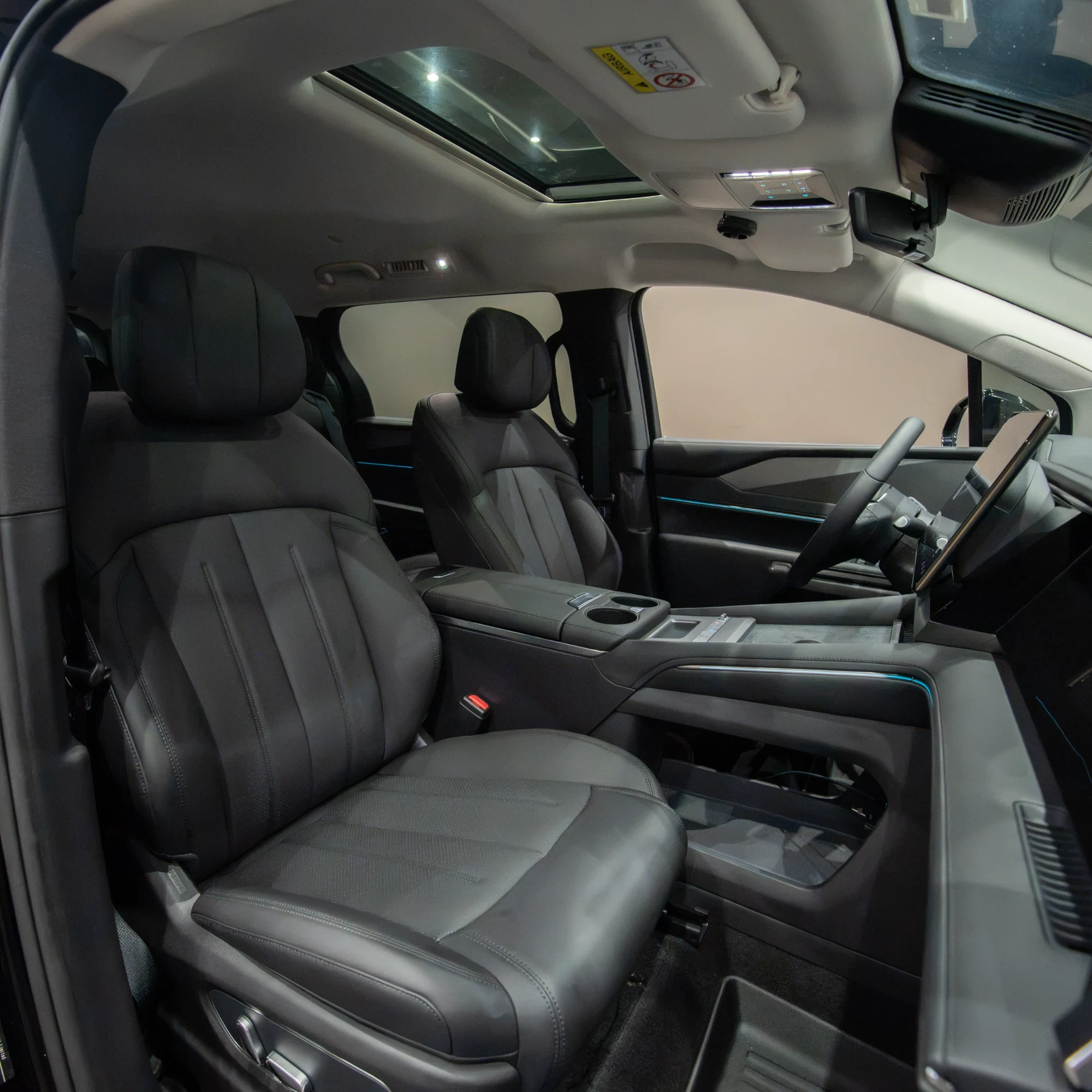 BYD M9 2026 - imagen 8