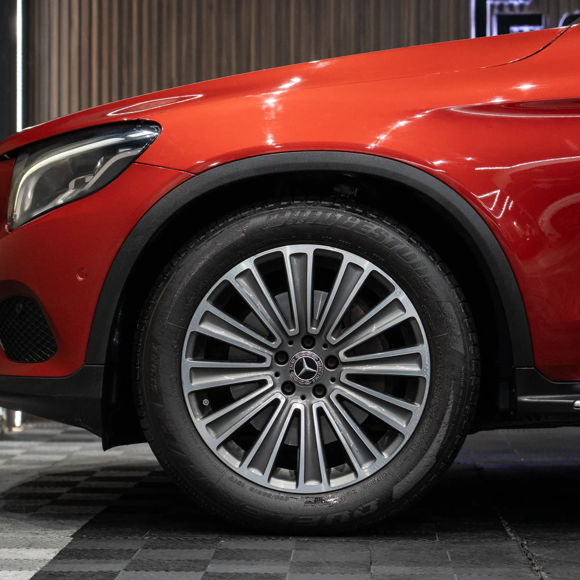 MERCEDES BENZ GLC 300 2018 - imagen 10