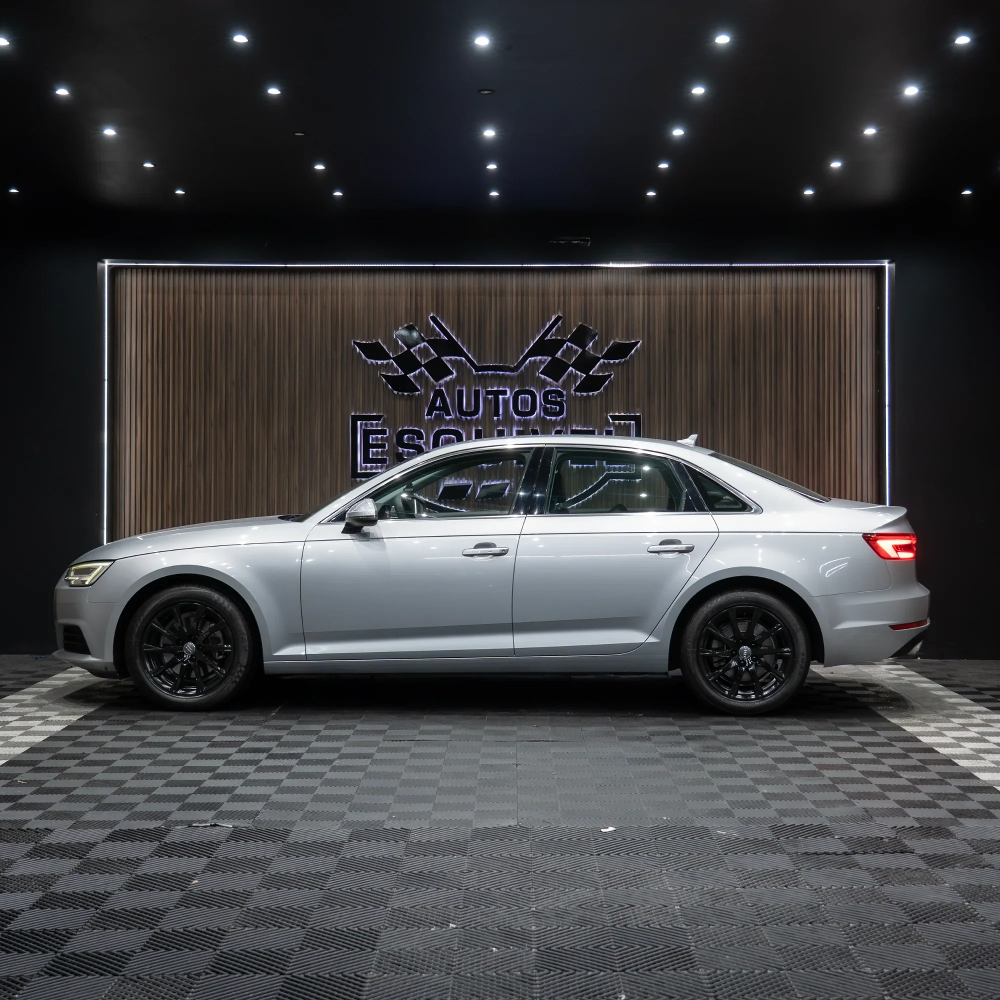 AUDI A4 2017 - imagen 3