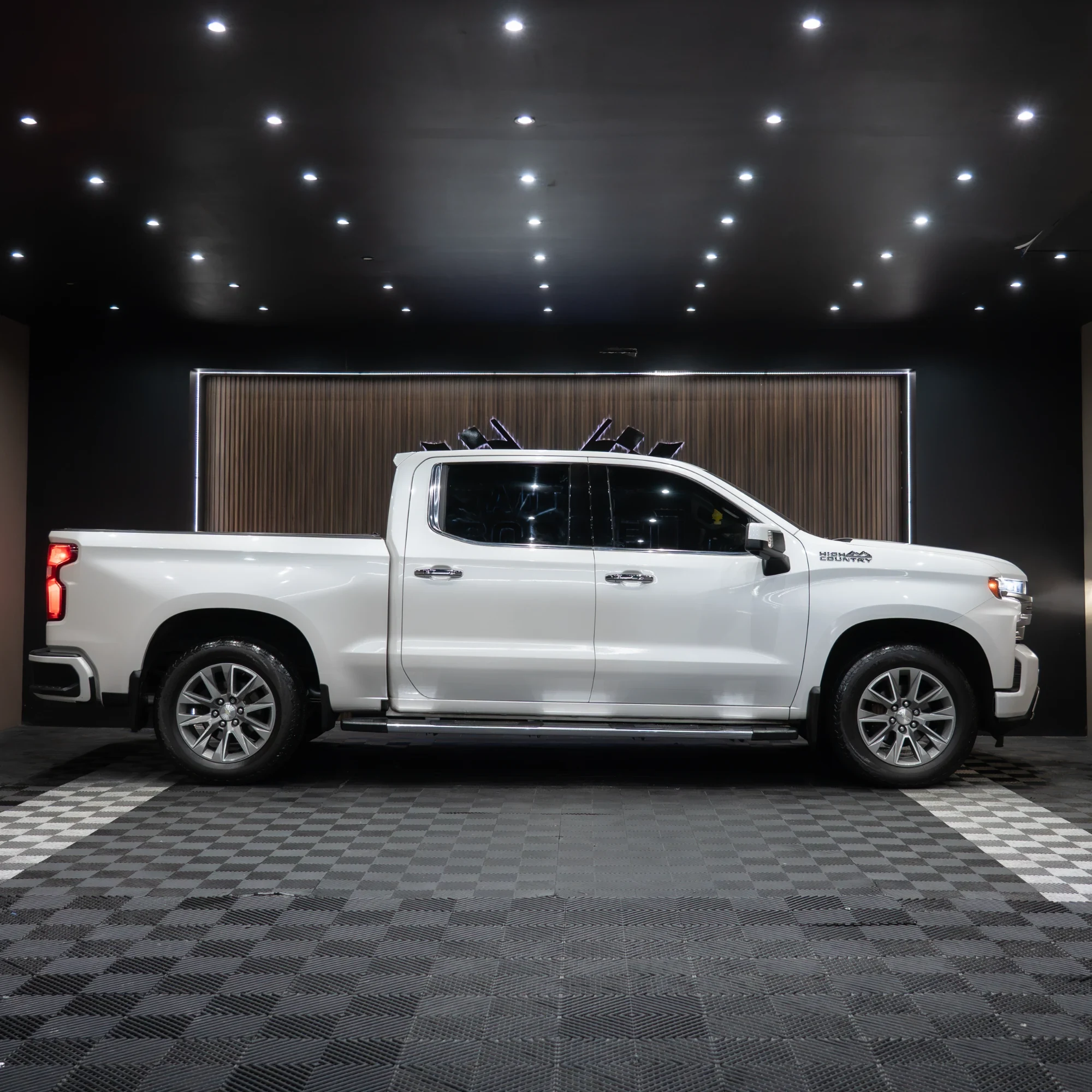 CHEVROLET CHEYENNE HIGH COUNTRY 2019 - imagen 2