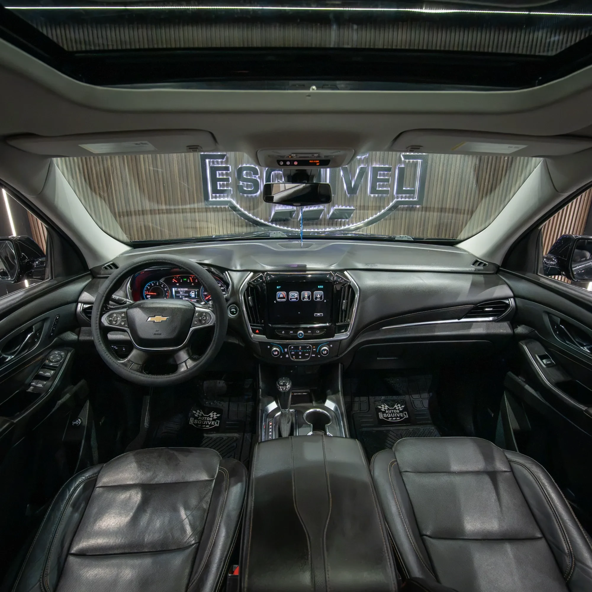 CHEVROLET TRAVERSE RED LINE 2018 - imagen 7