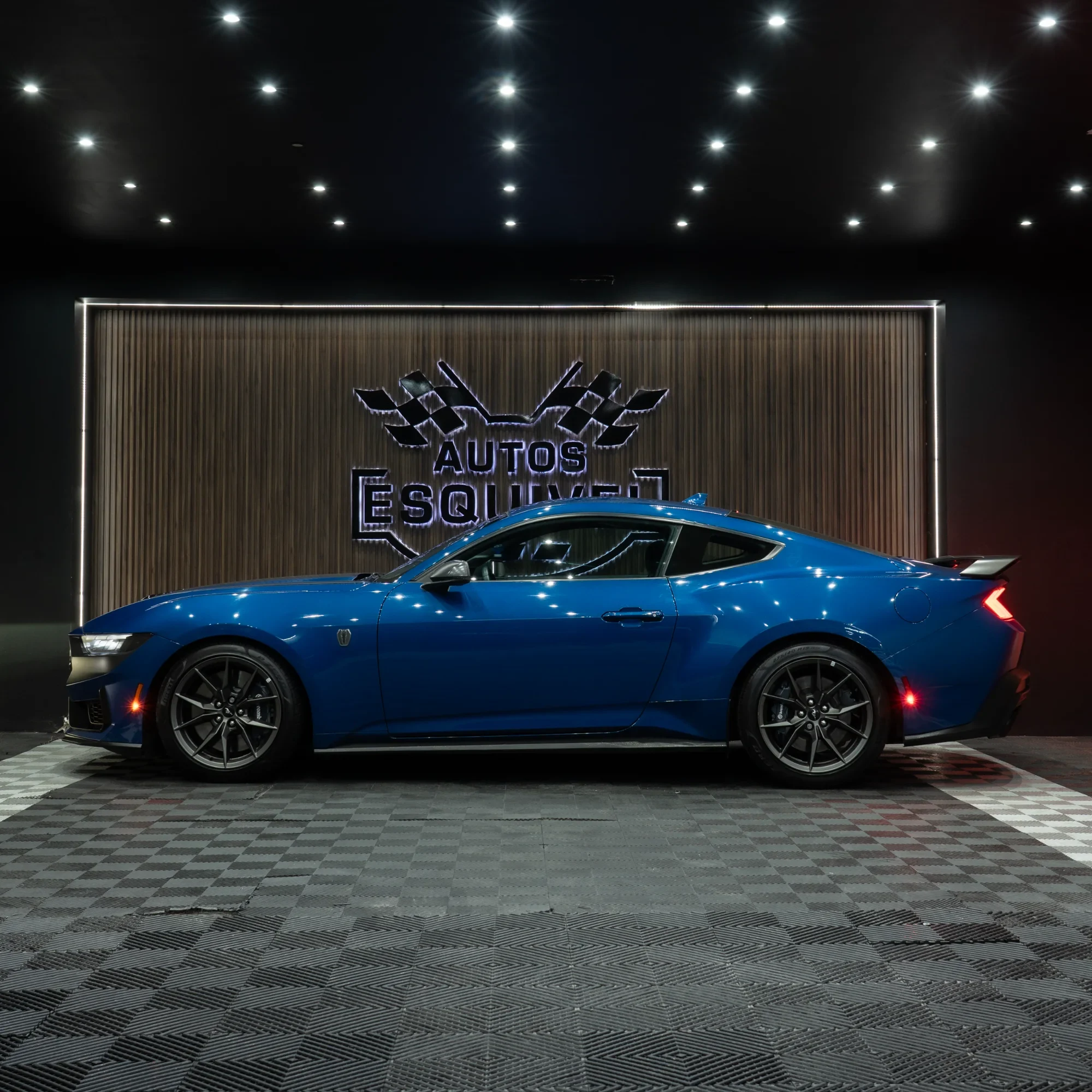 FORD MSUTANG DARK HORSE 2024 - imagen 2