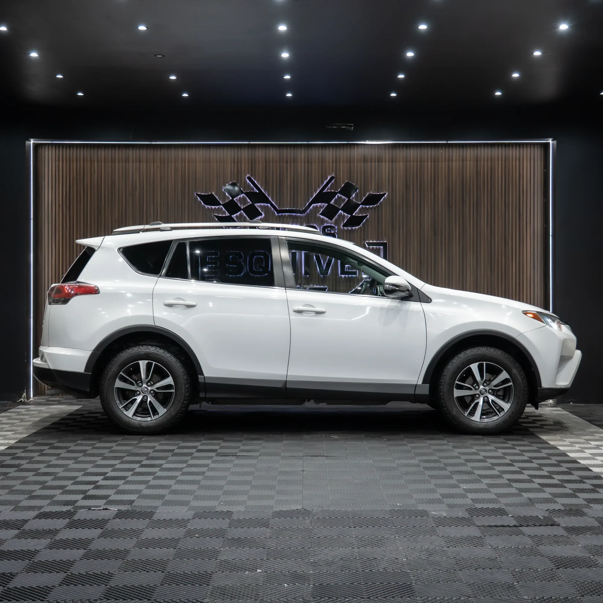 TOYOTA RAV4 XLE 2016 - imagen 2
