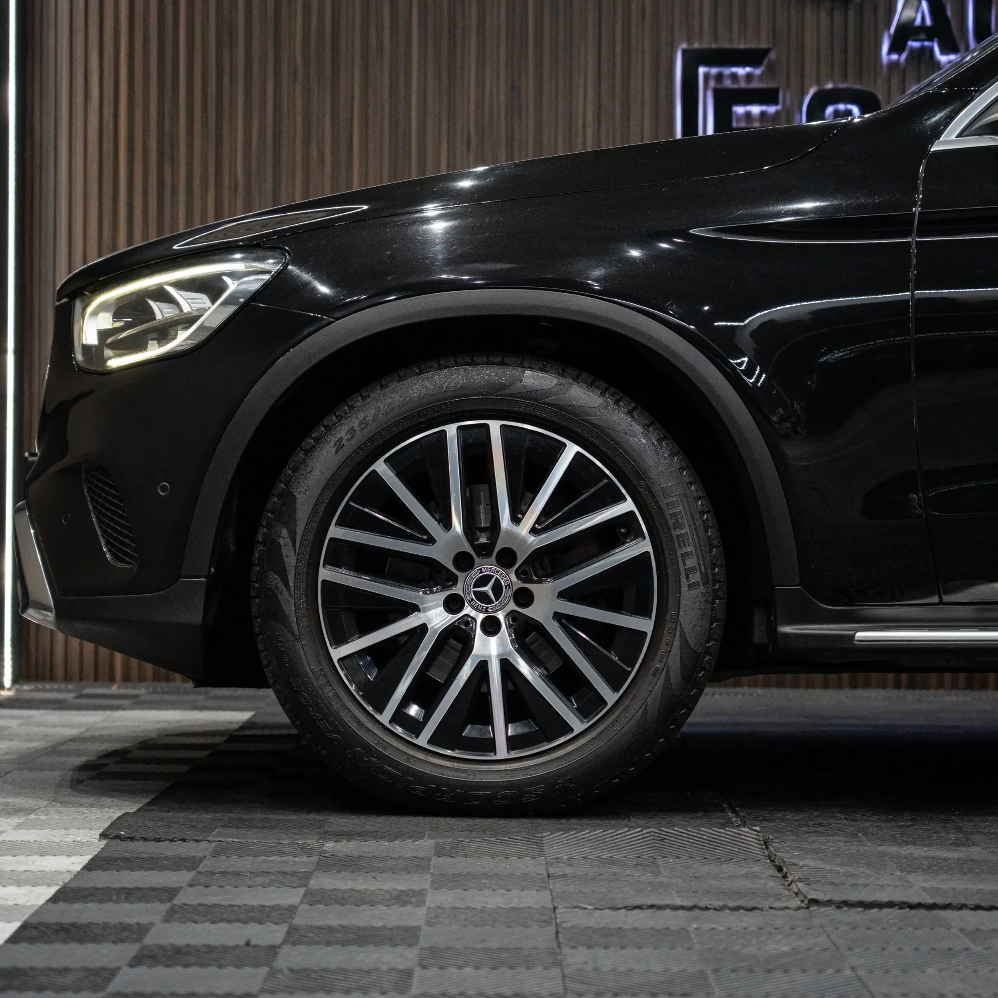 MERCEDES BENZ GLC 300 2021 - imagen 10