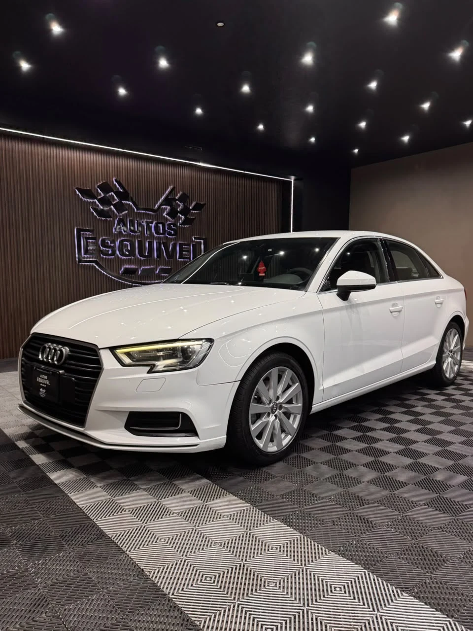 Audi A3 2018 - imagen 2