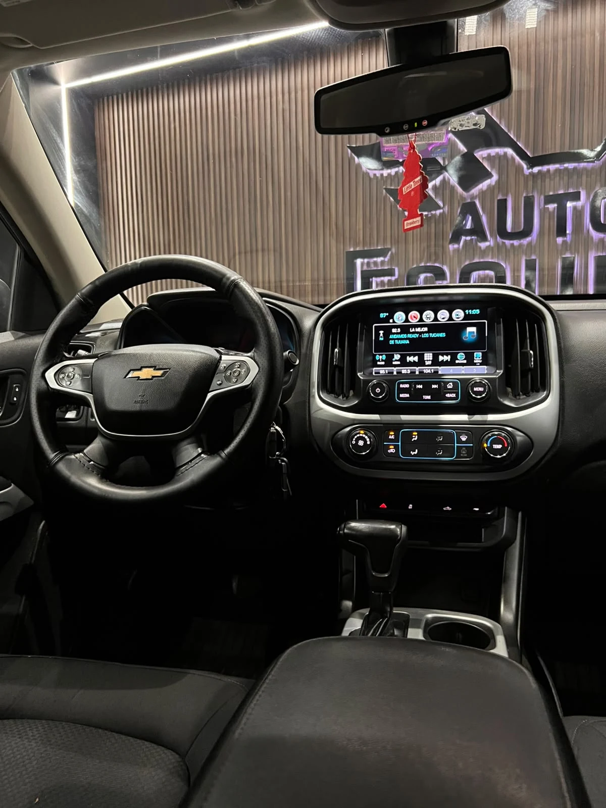 Chevrolet COLORADO RED LINE Z71 2018 - imagen 10