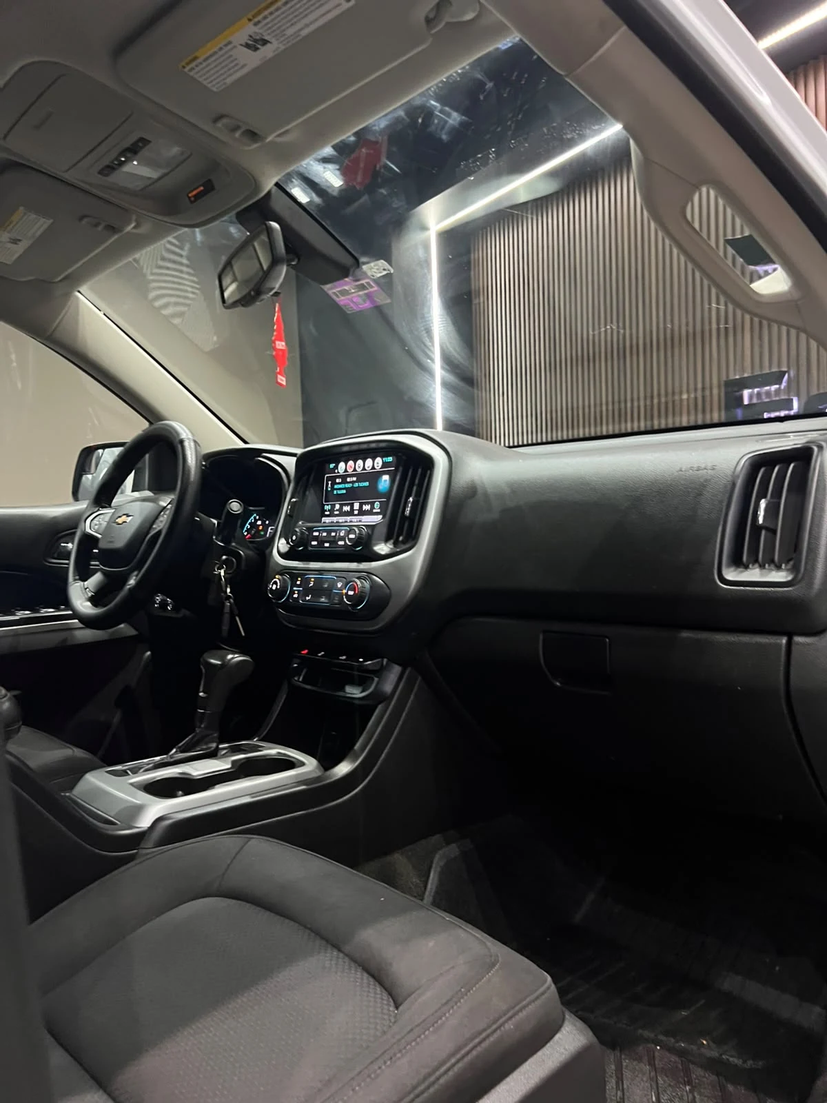 Chevrolet COLORADO RED LINE Z71 2018 - imagen 13