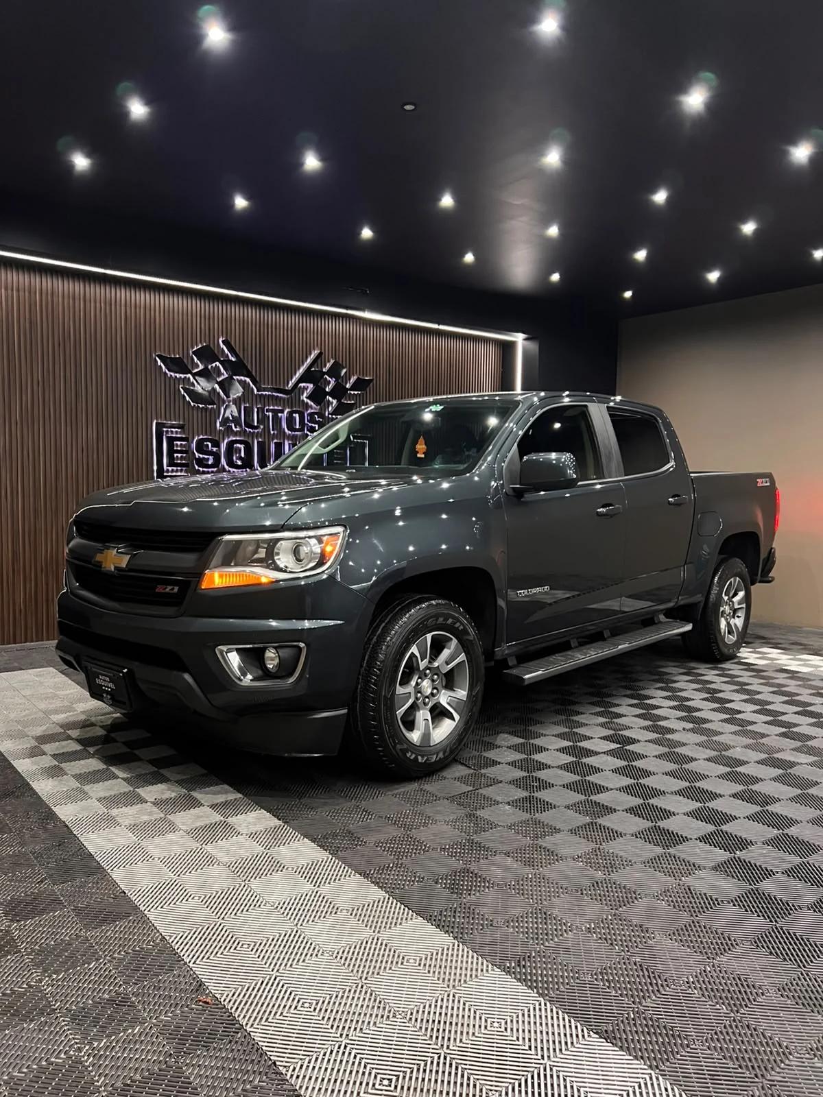 Chevrolet COLORADO Z71 2018 - imagen 2