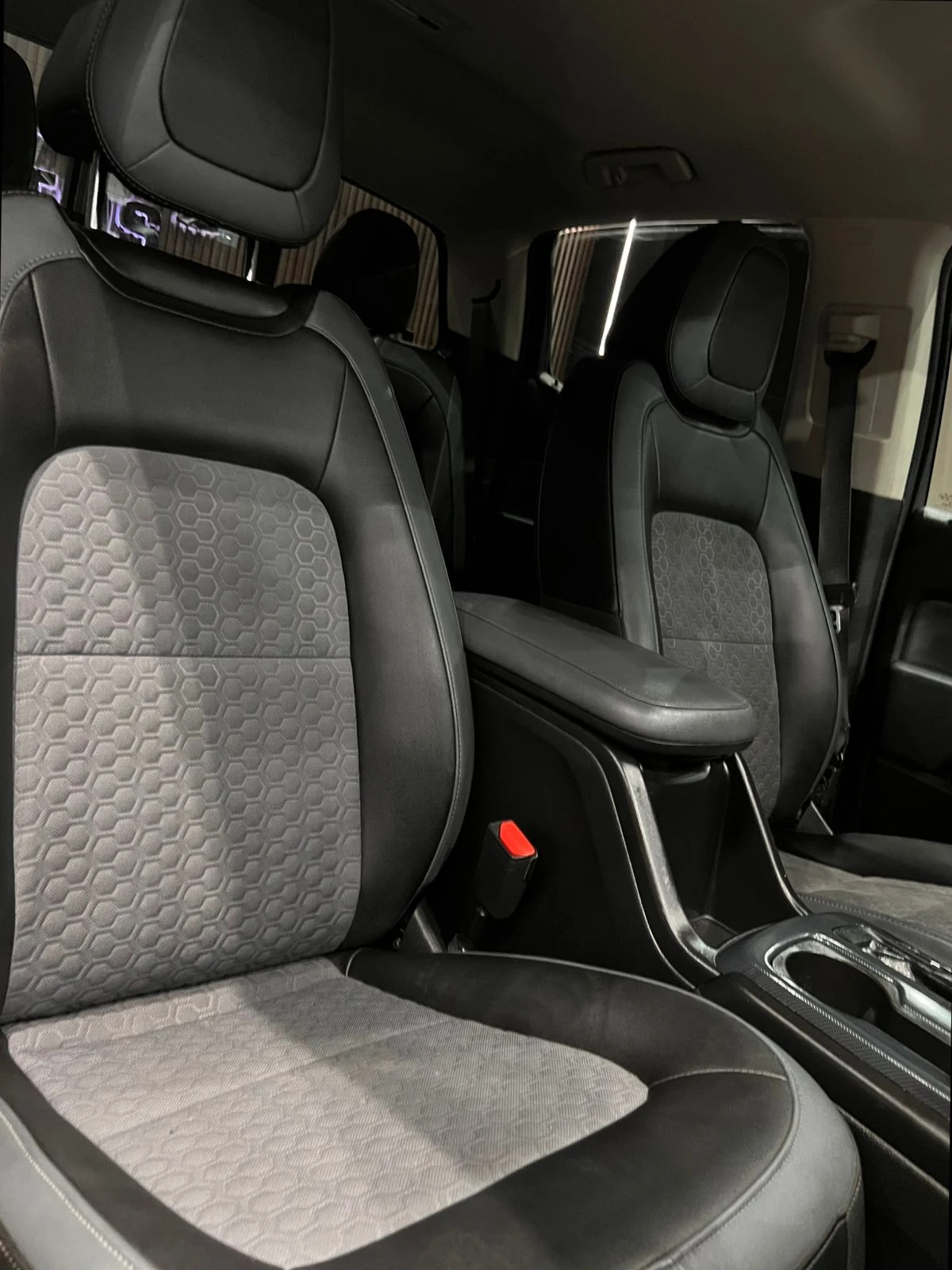 Chevrolet COLORADO Z71 2018 - imagen 8